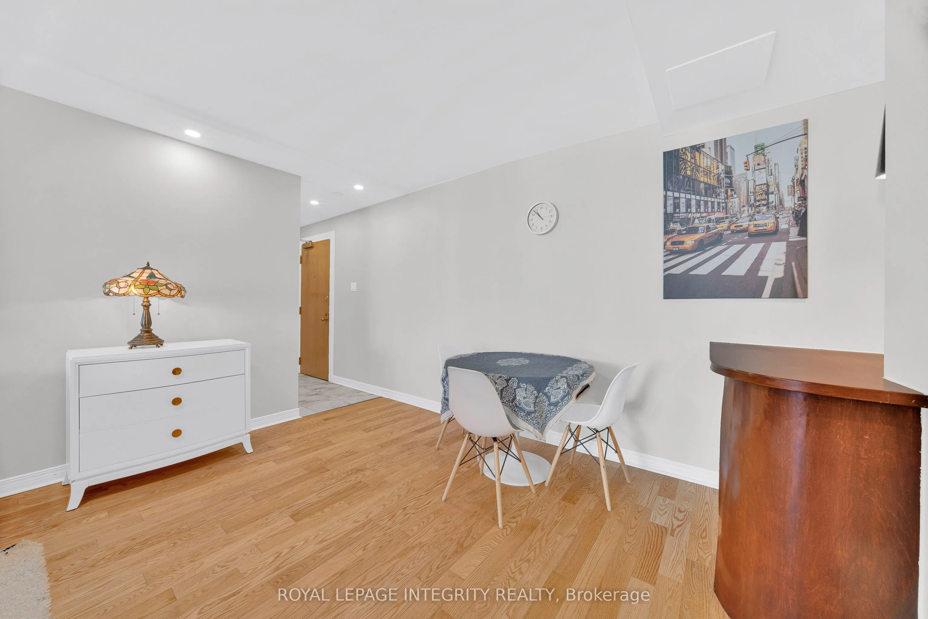 35 Murray Street #217