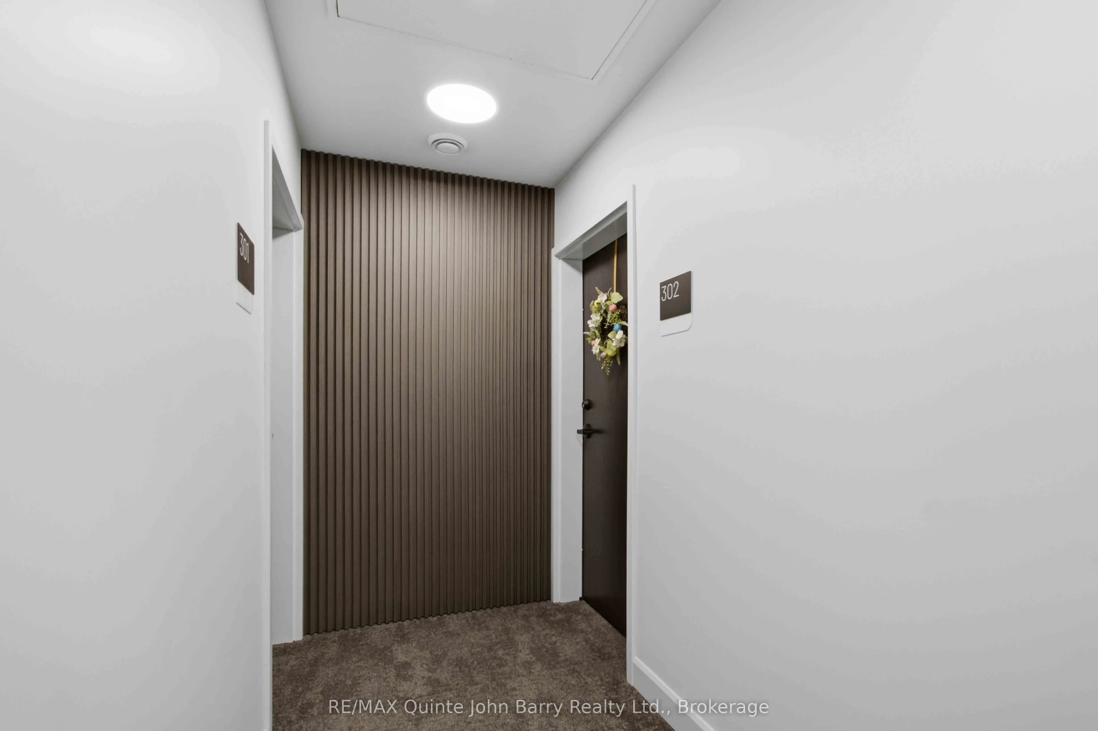 302-20 Hillside Meadow Drive #302