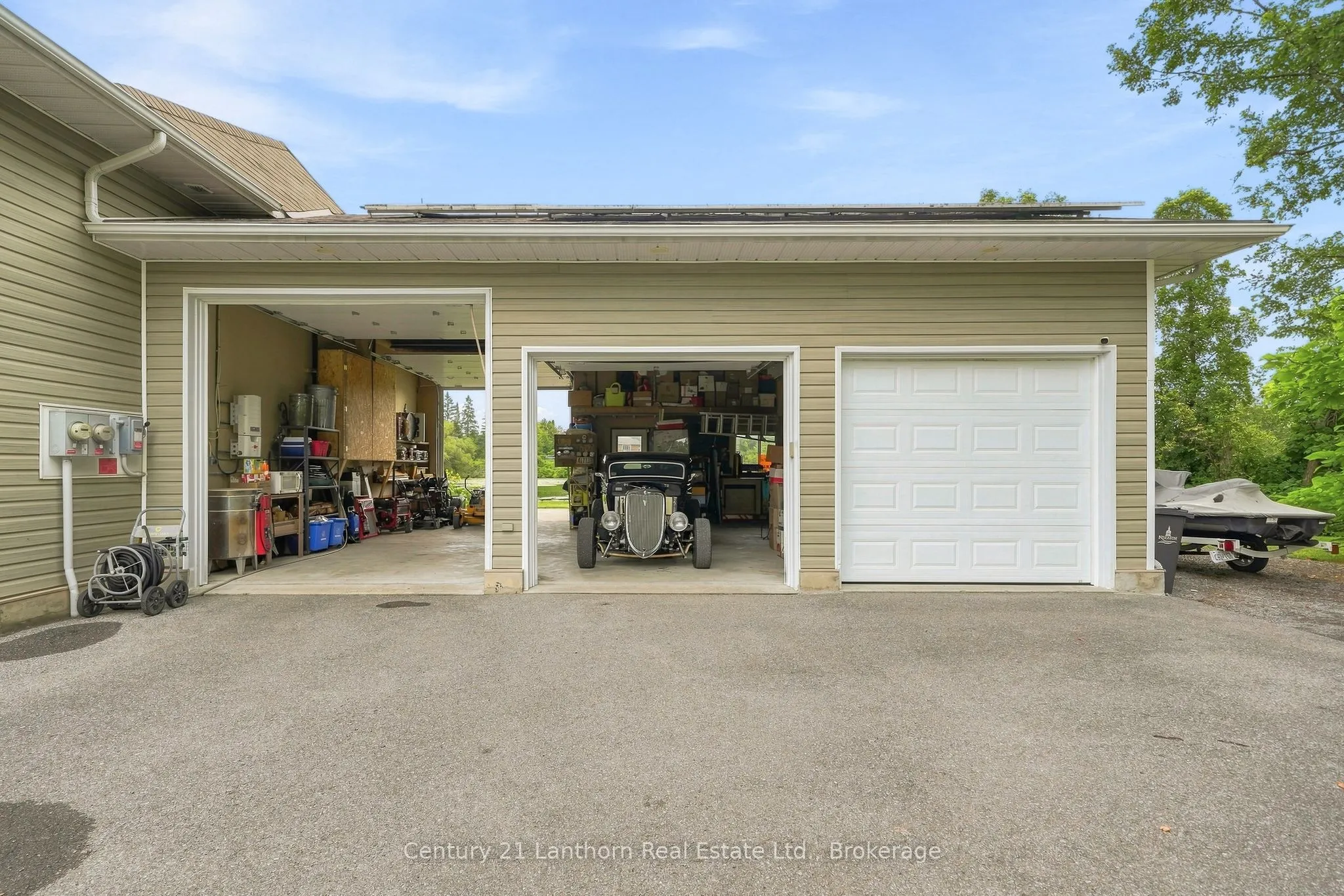 2318 Hutcheson (HWY 15) Drive