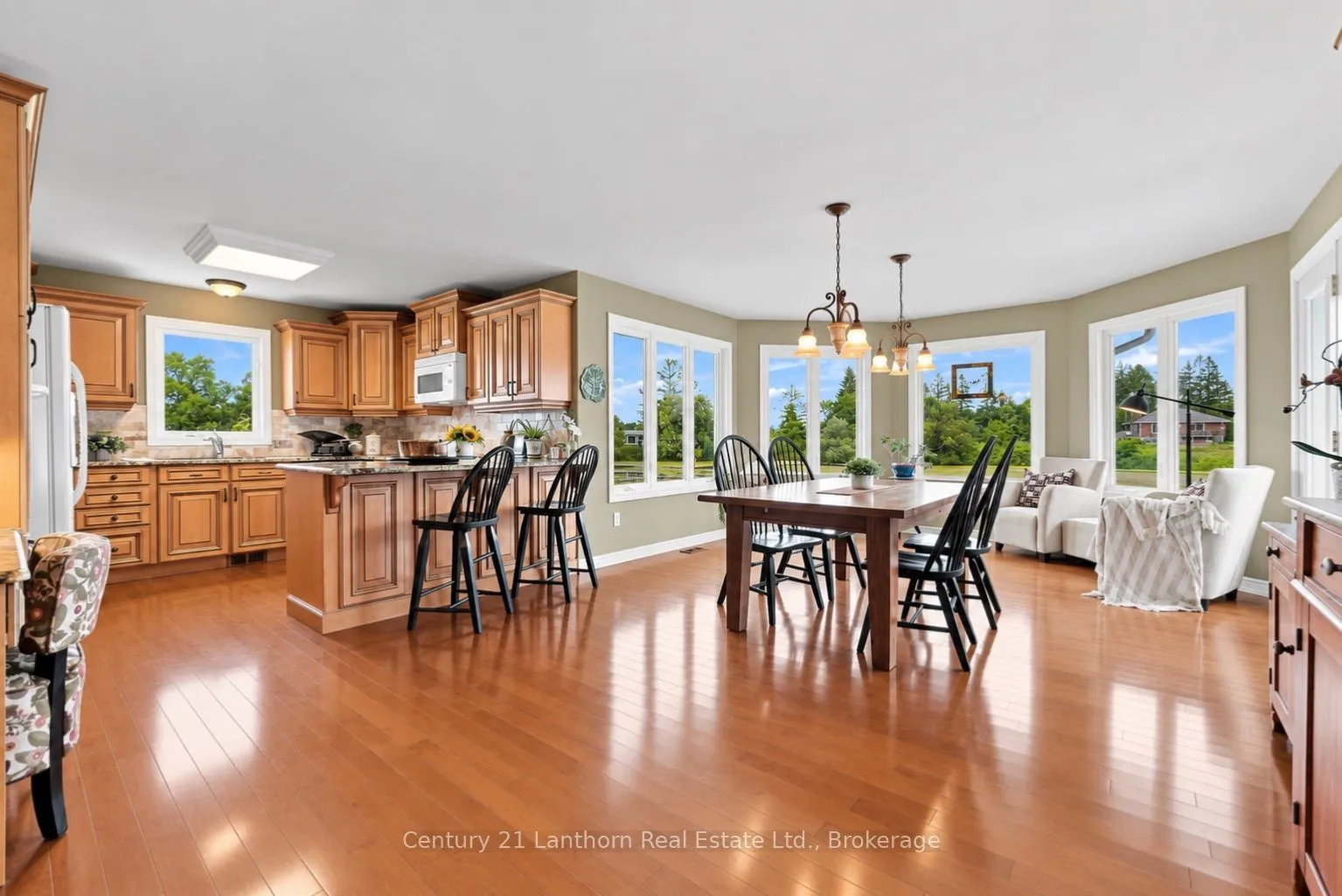 2318 Hutcheson (HWY 15) Drive