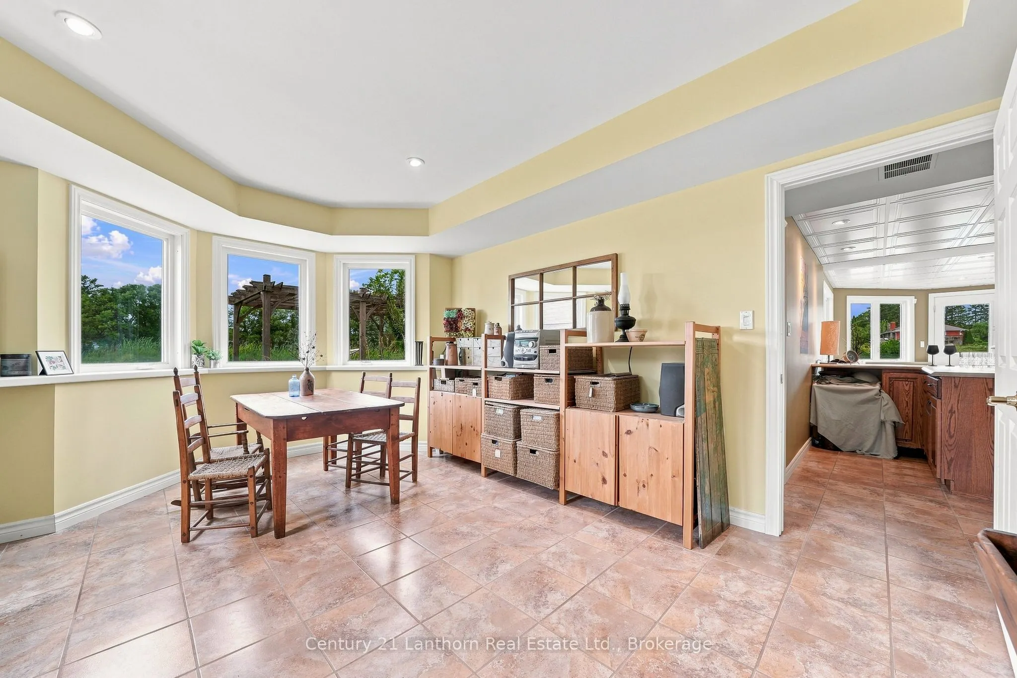 2318 Hutcheson (HWY 15) Drive
