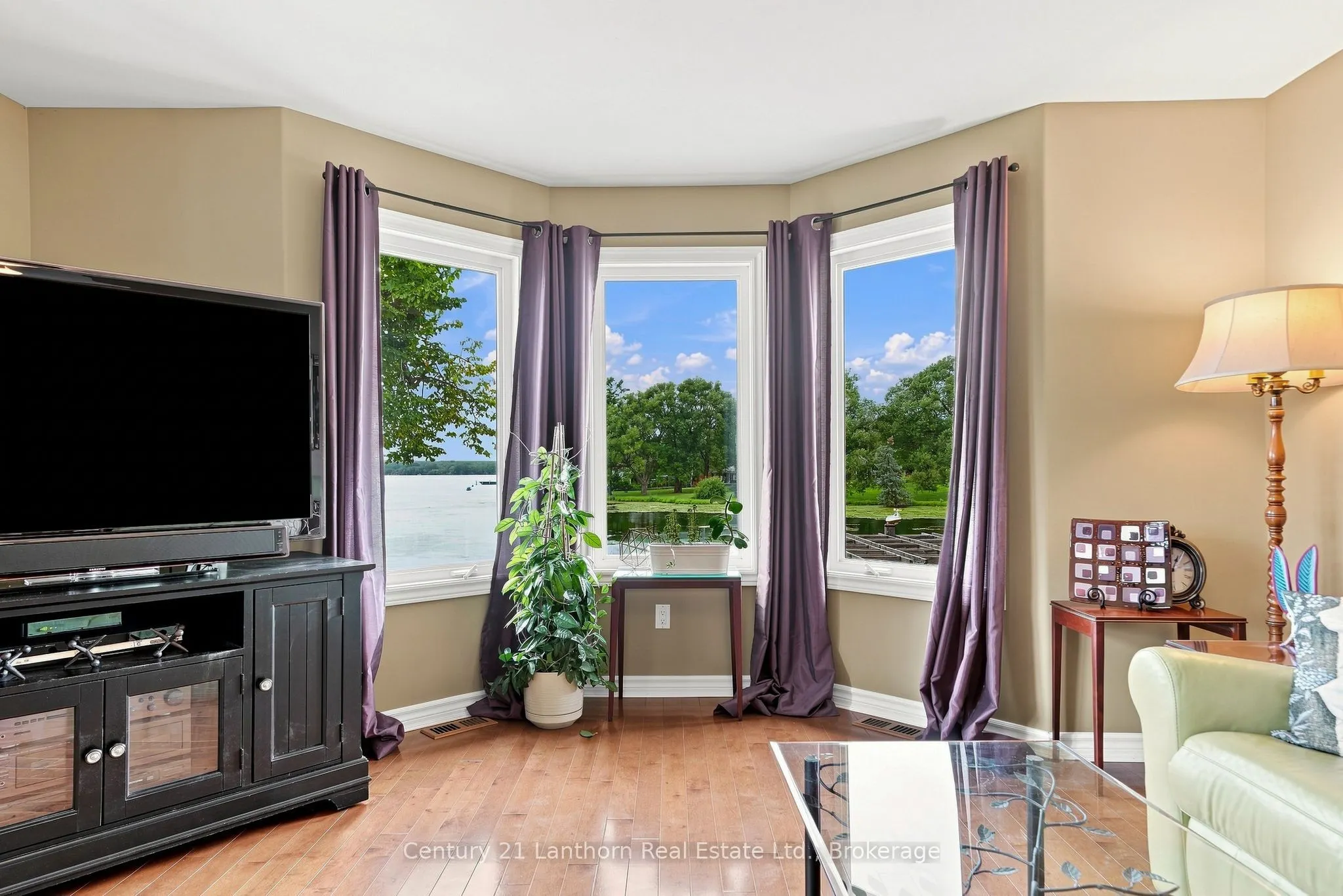 2318 Hutcheson (HWY 15) Drive