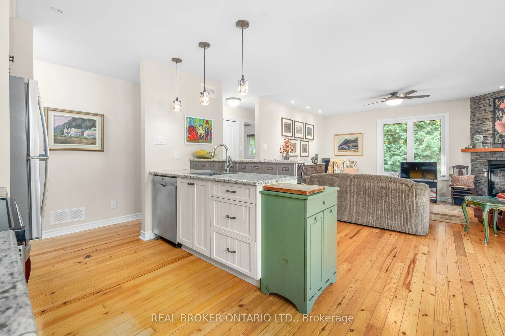 592 Caldwell Lane
