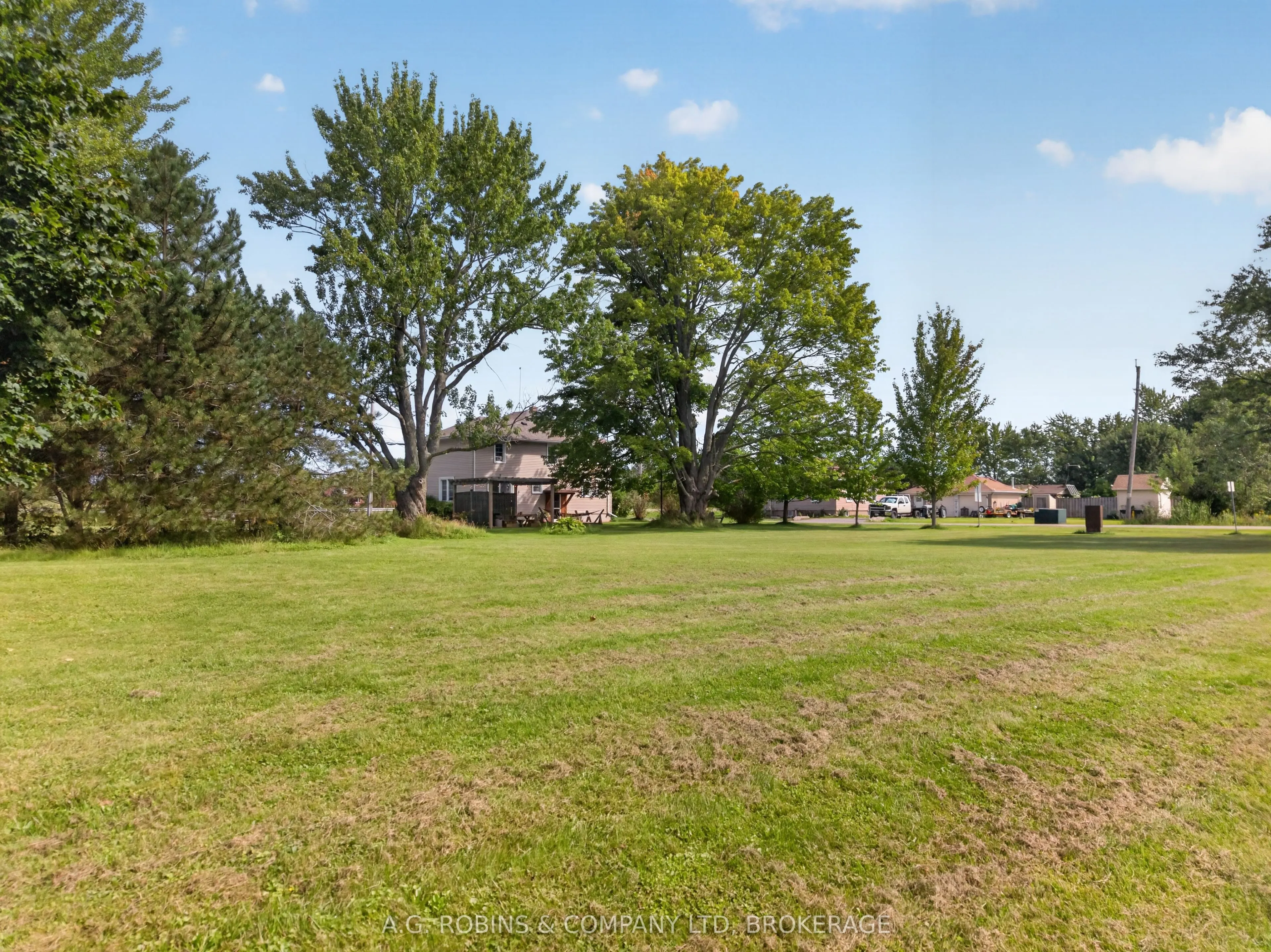3921 #3 Highway E