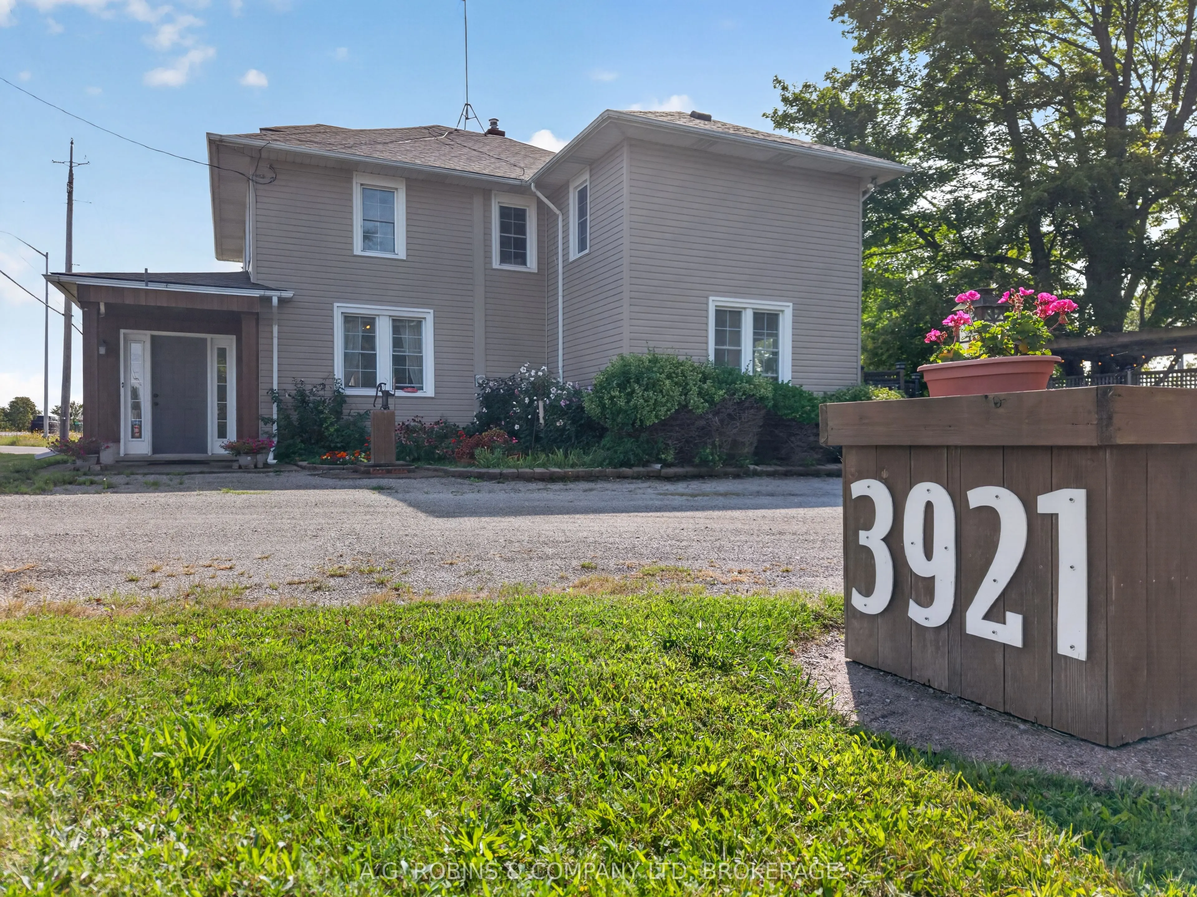 3921 #3 Highway E