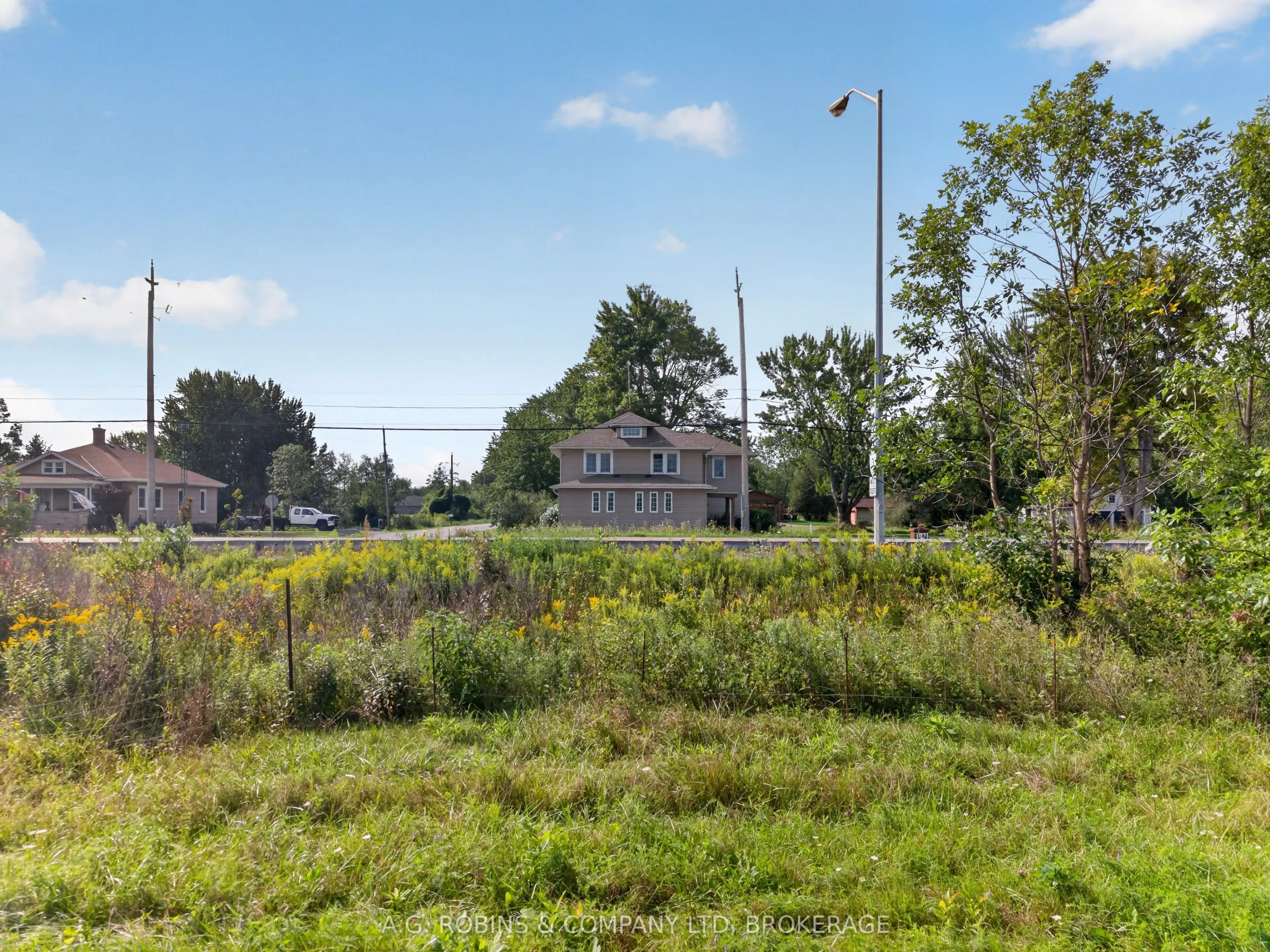 3921 #3 Highway E