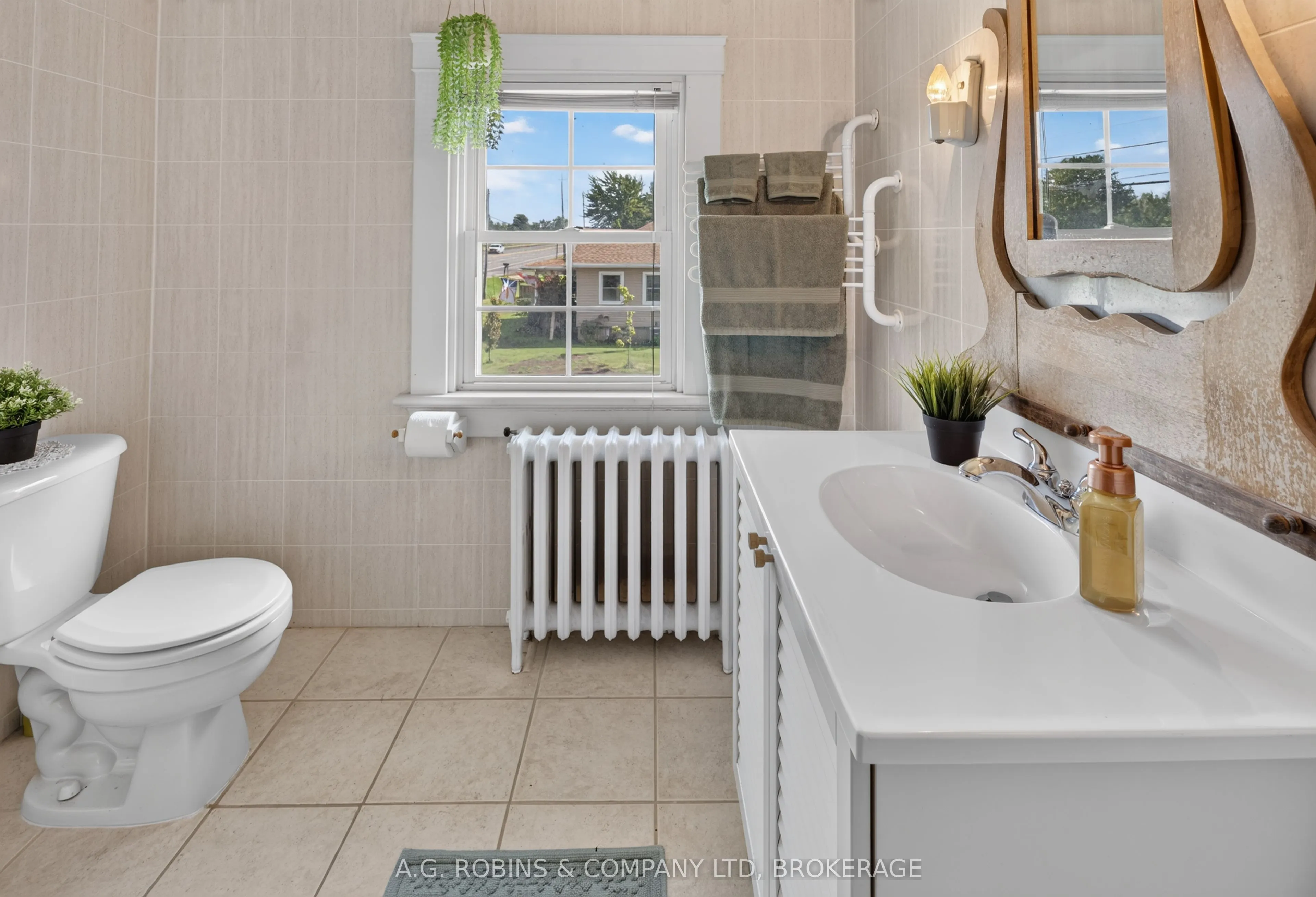 3921 #3 Highway E