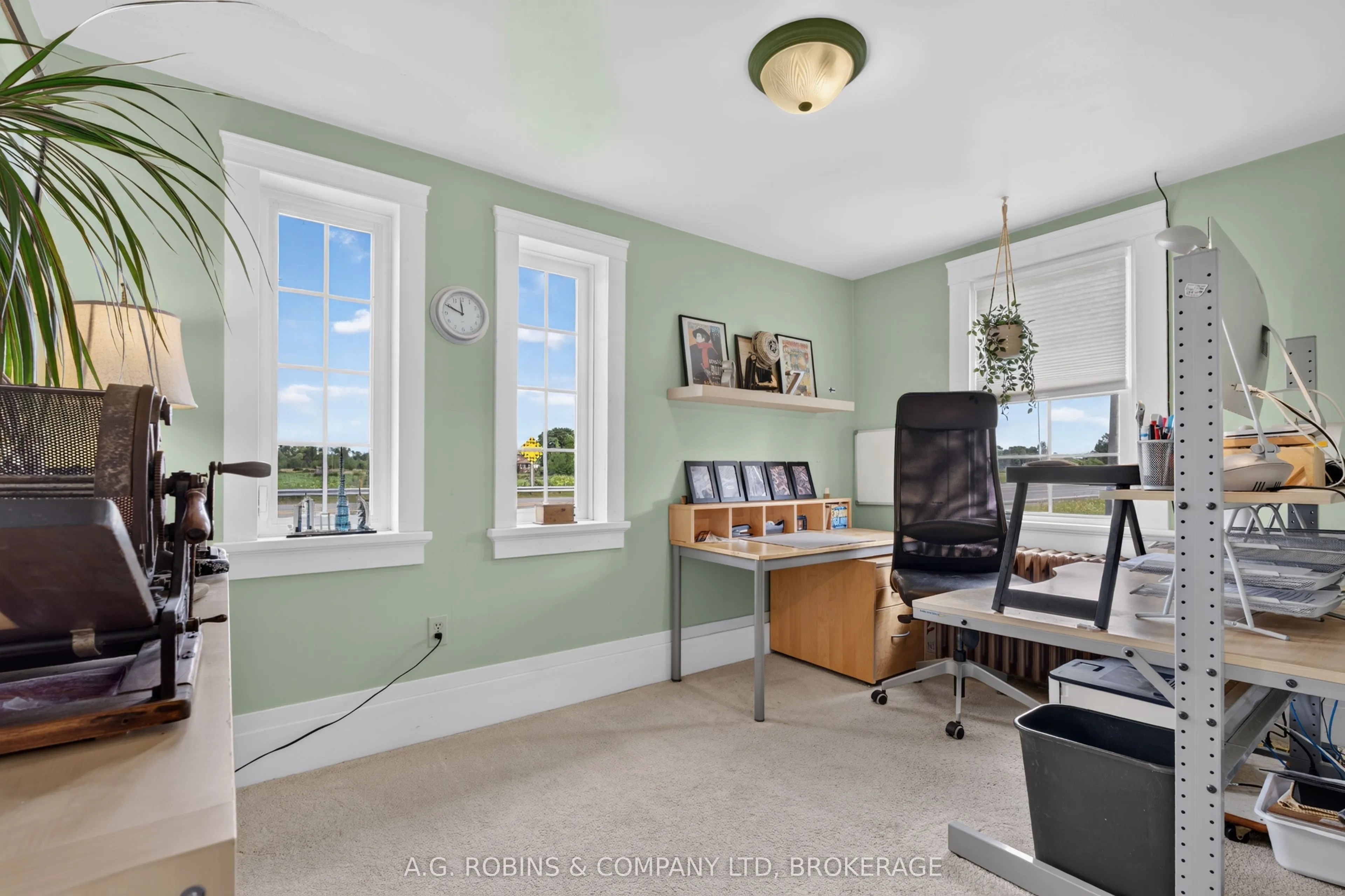 3921 #3 Highway E
