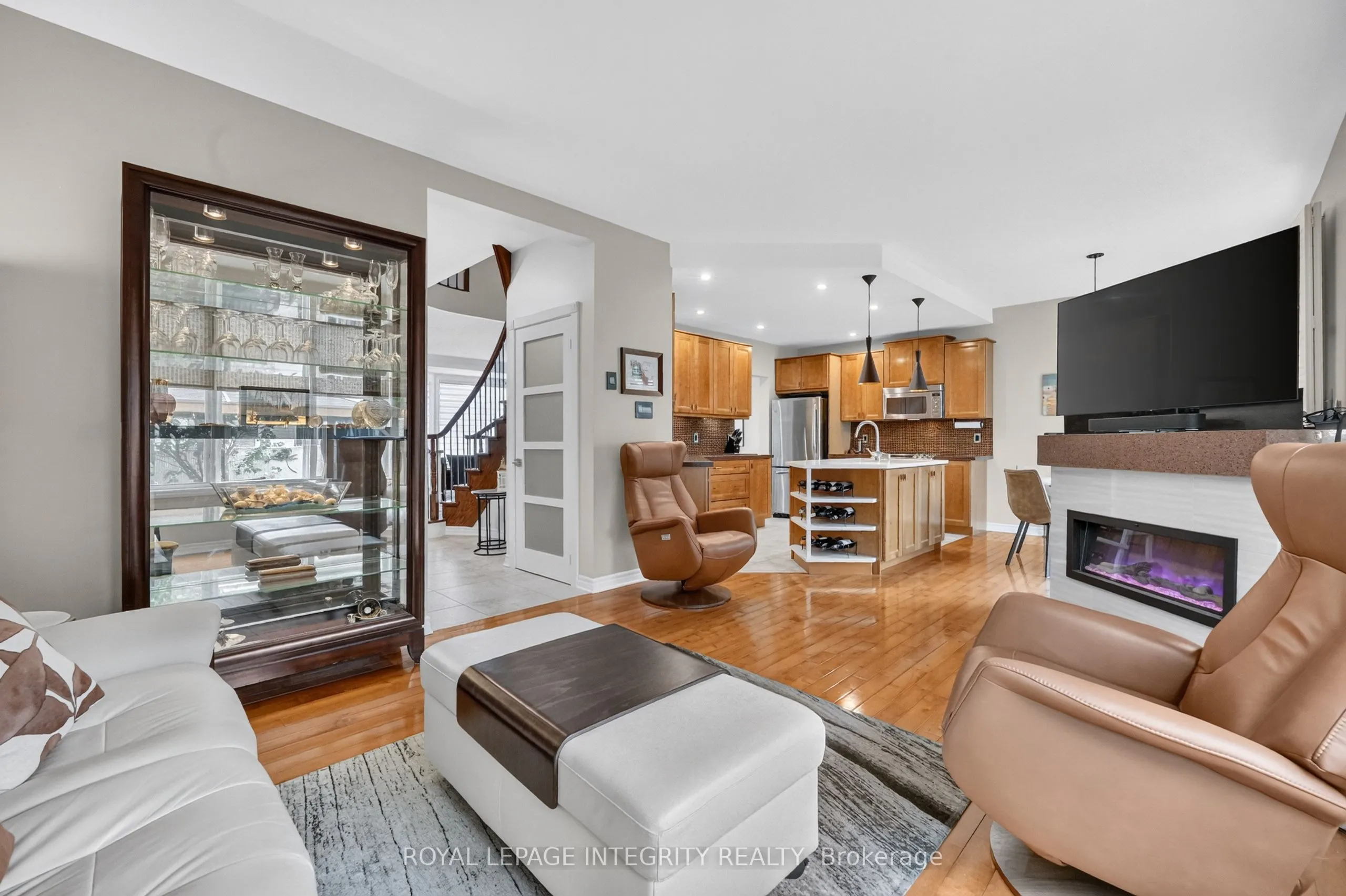 2117 Sandy Oaks Drive