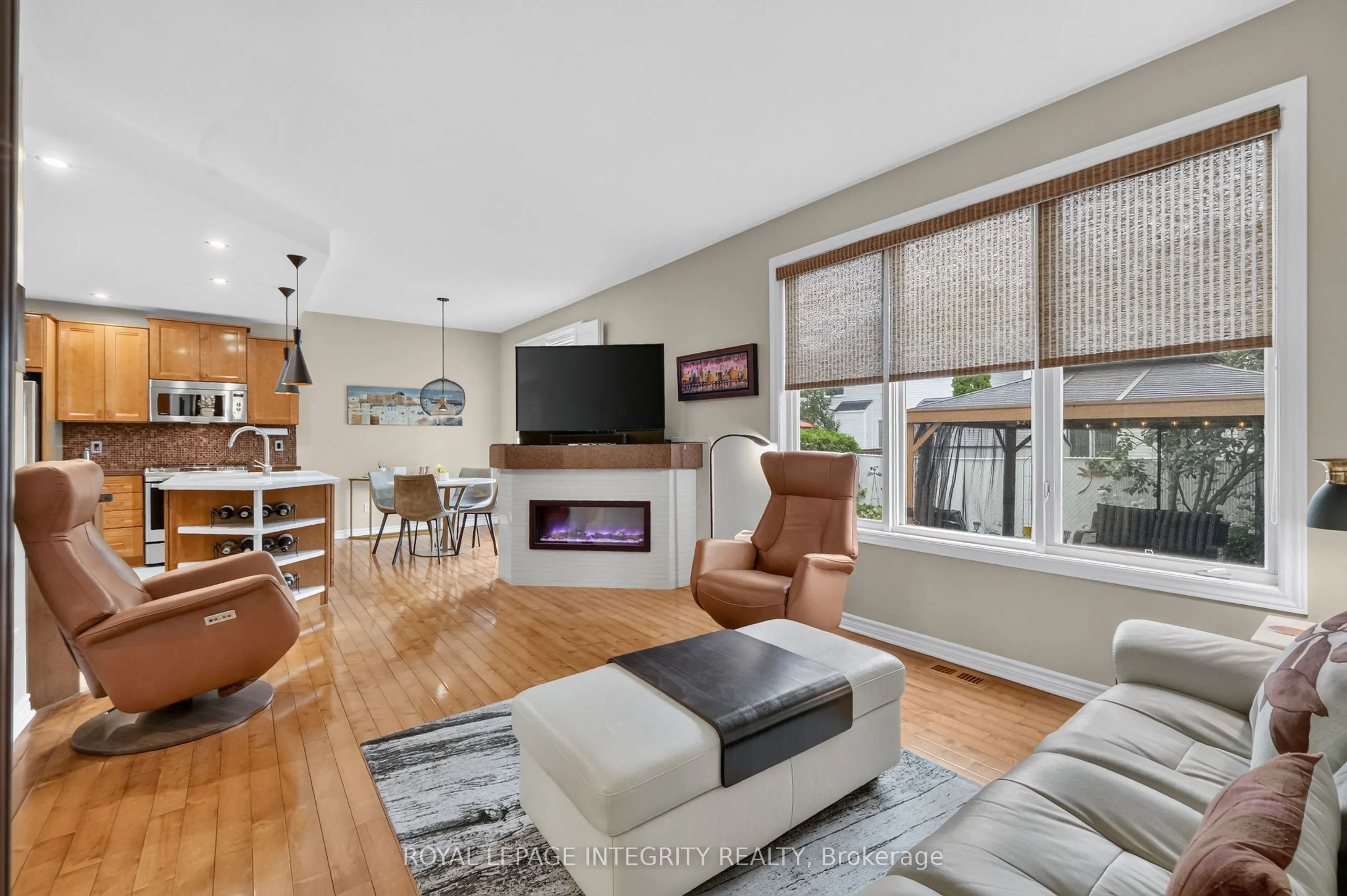 2117 Sandy Oaks Drive