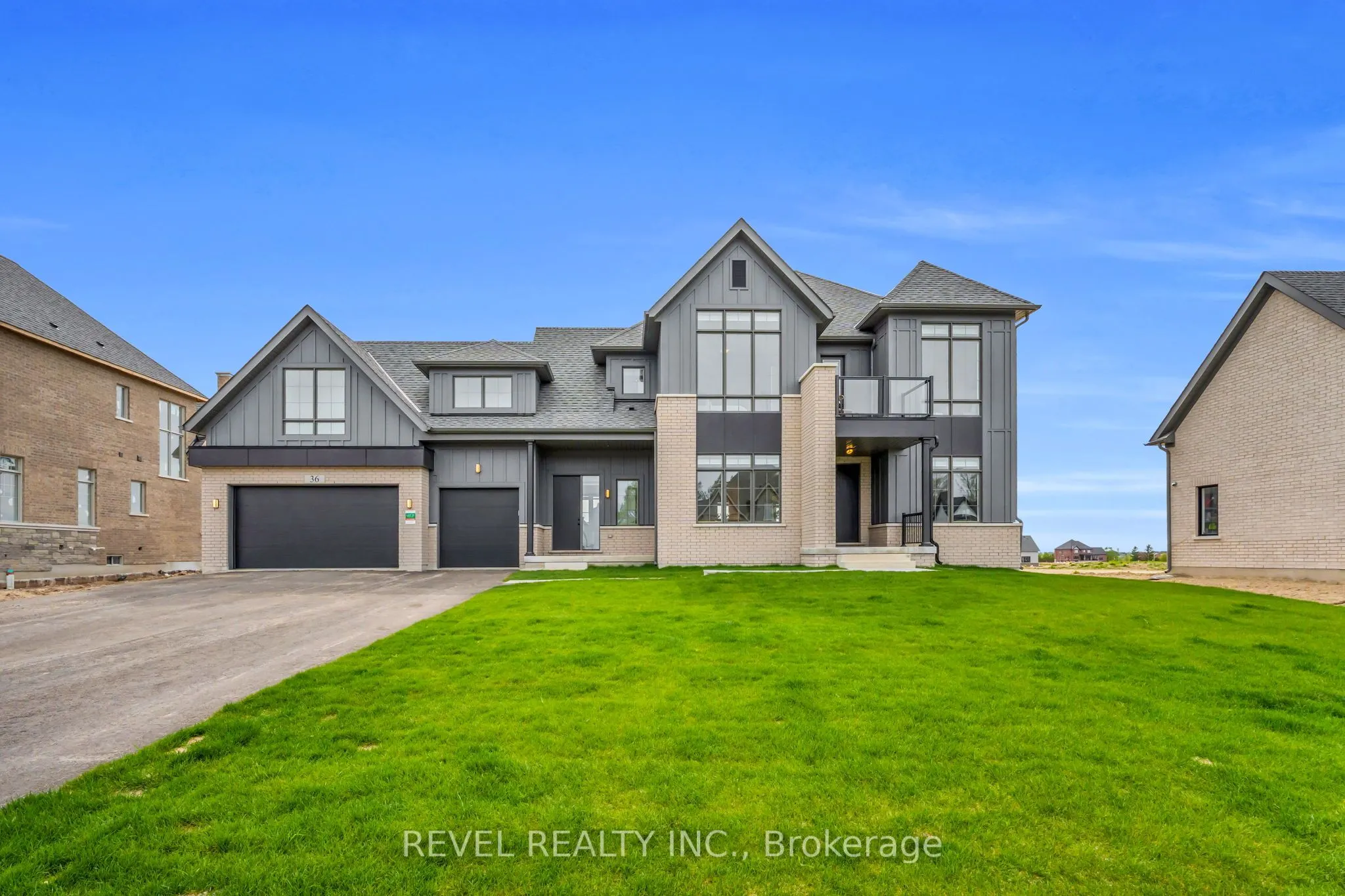 36 Ewing Way