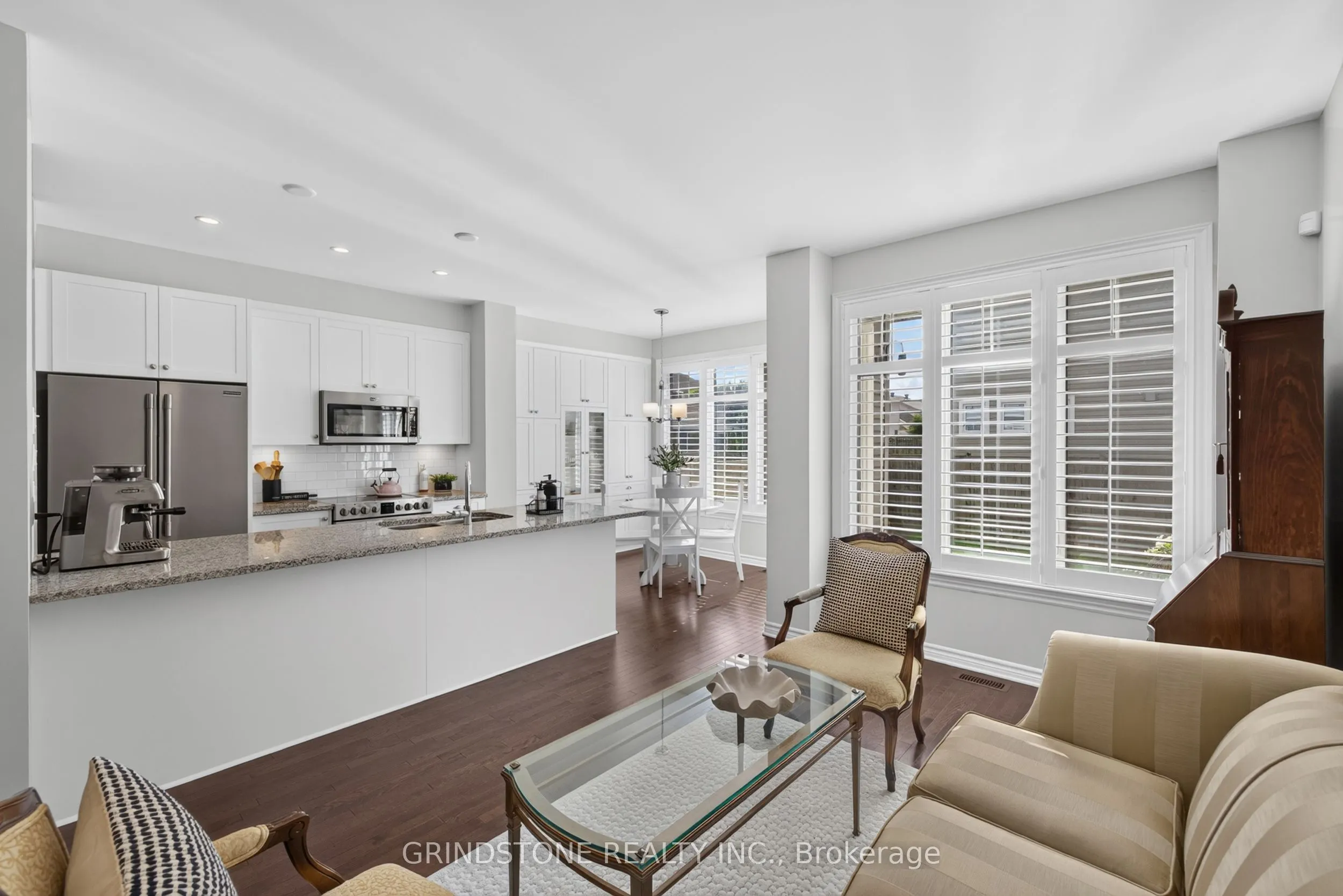 203 Trollius Way