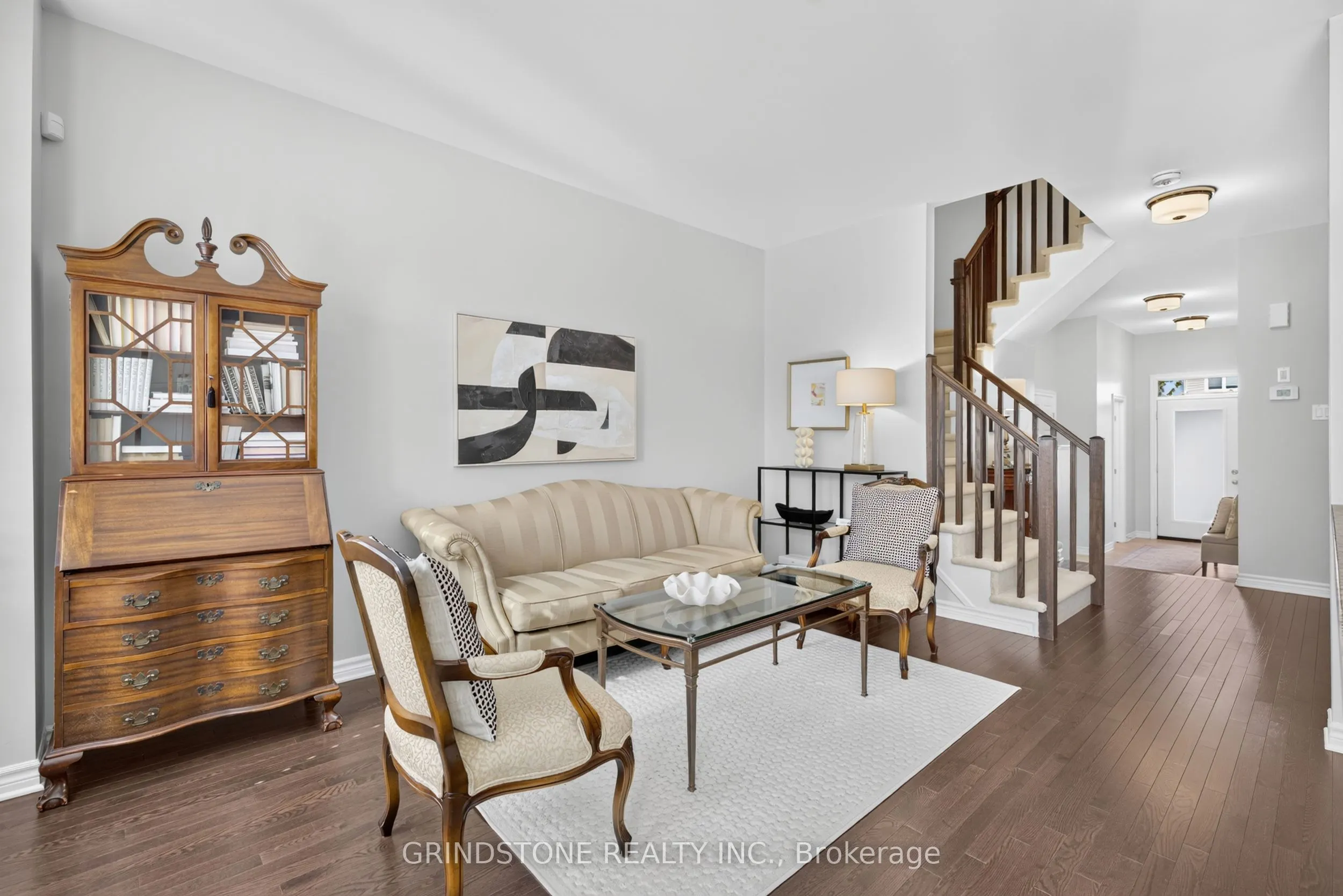 203 Trollius Way