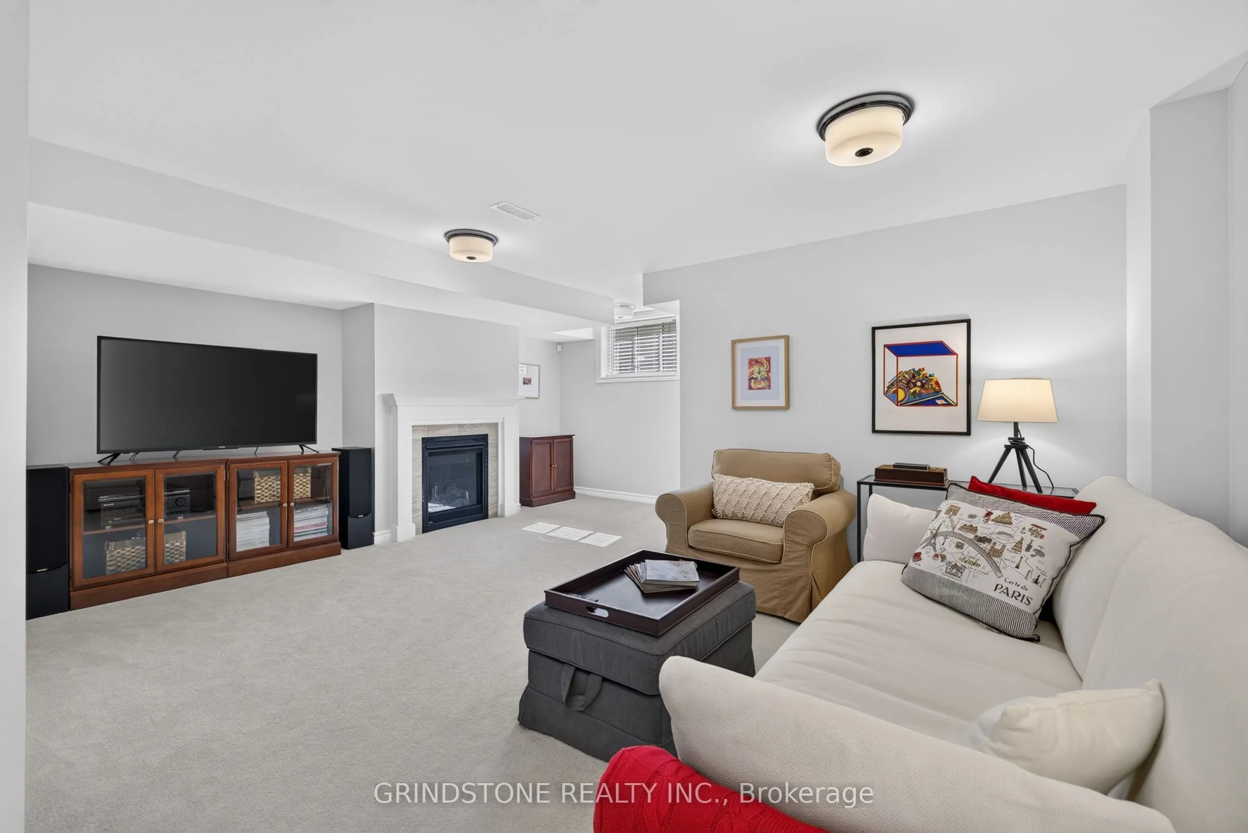 203 Trollius Way