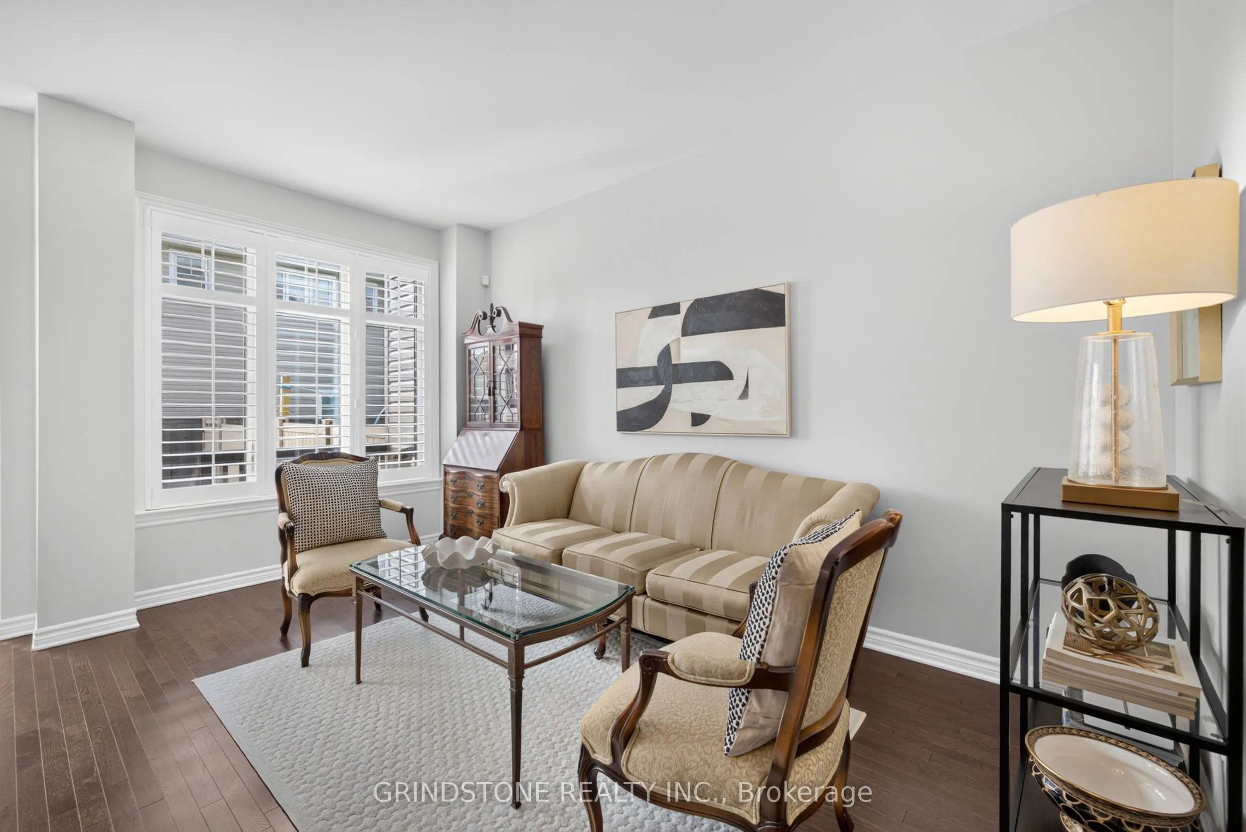203 Trollius Way