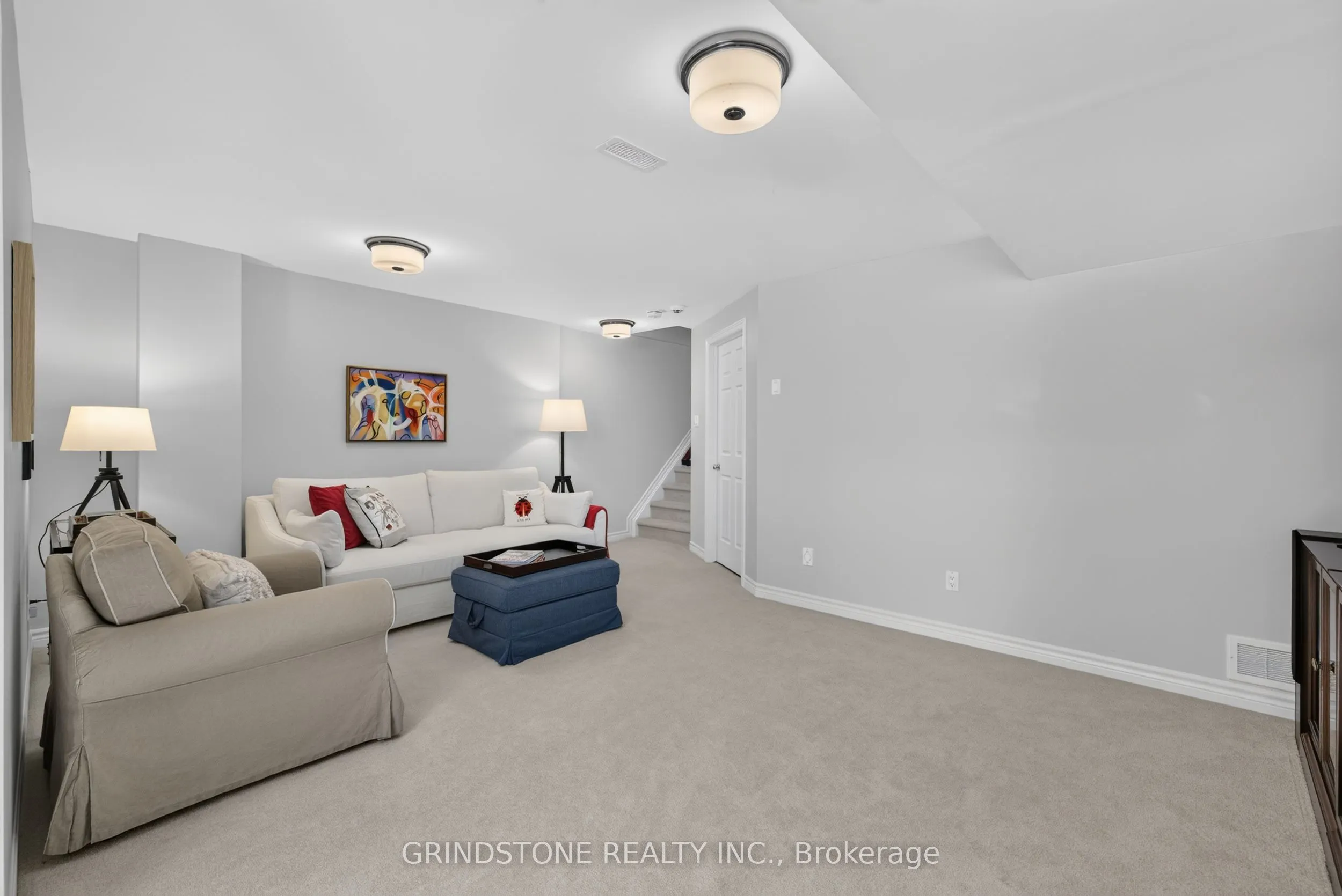 203 Trollius Way