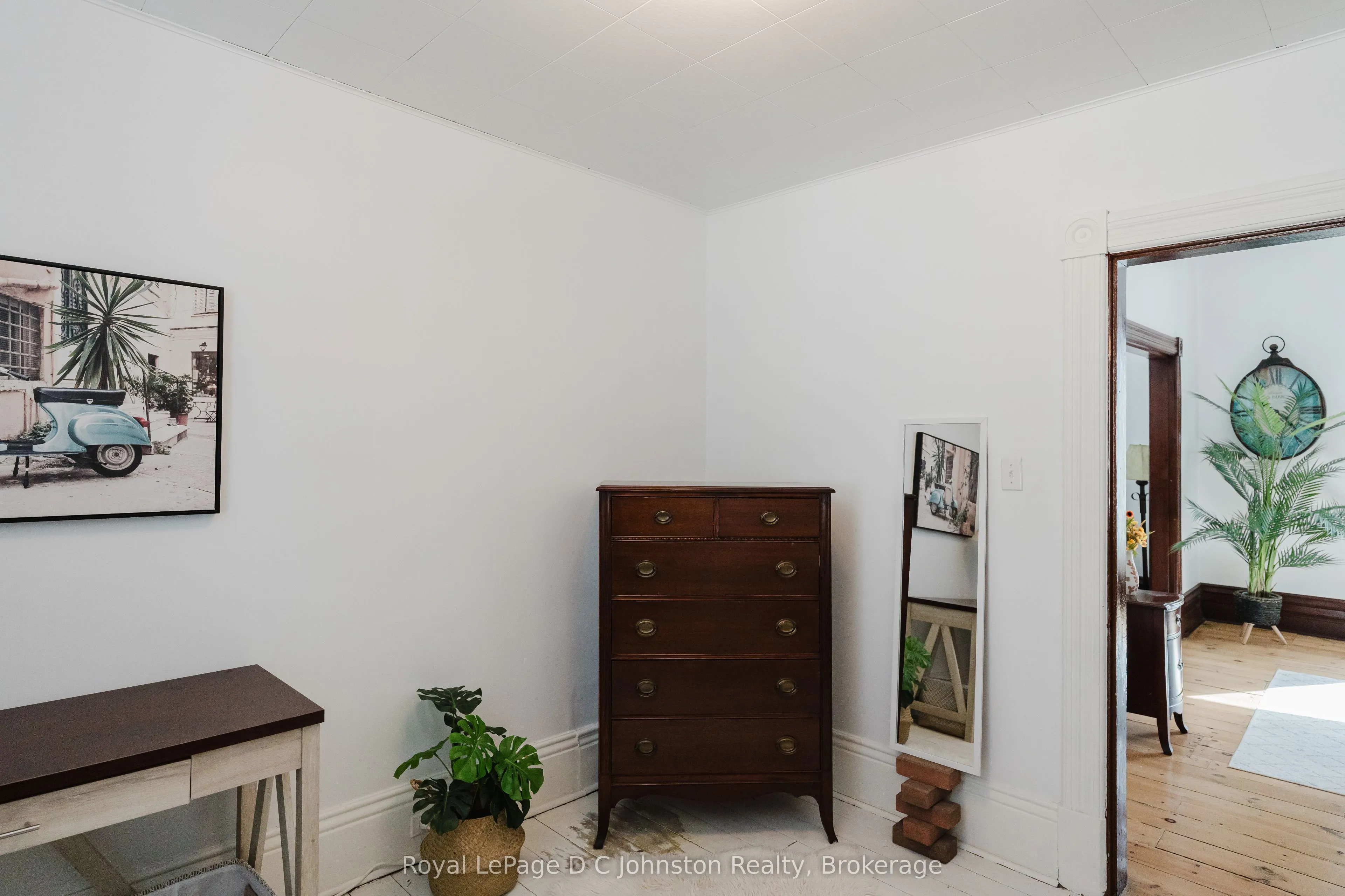 83 3rd Street #SW