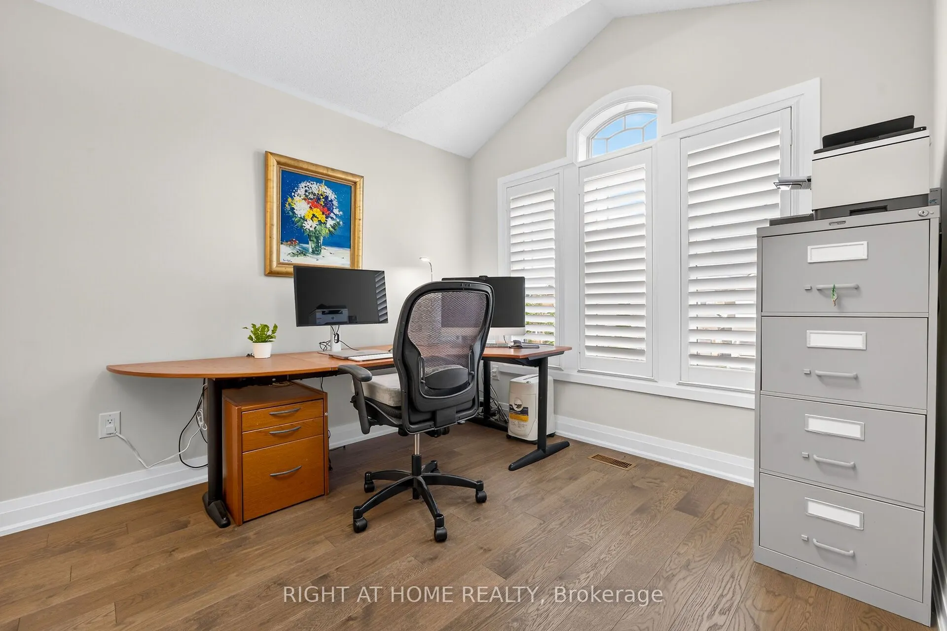 12 Fiddlehead Crescent