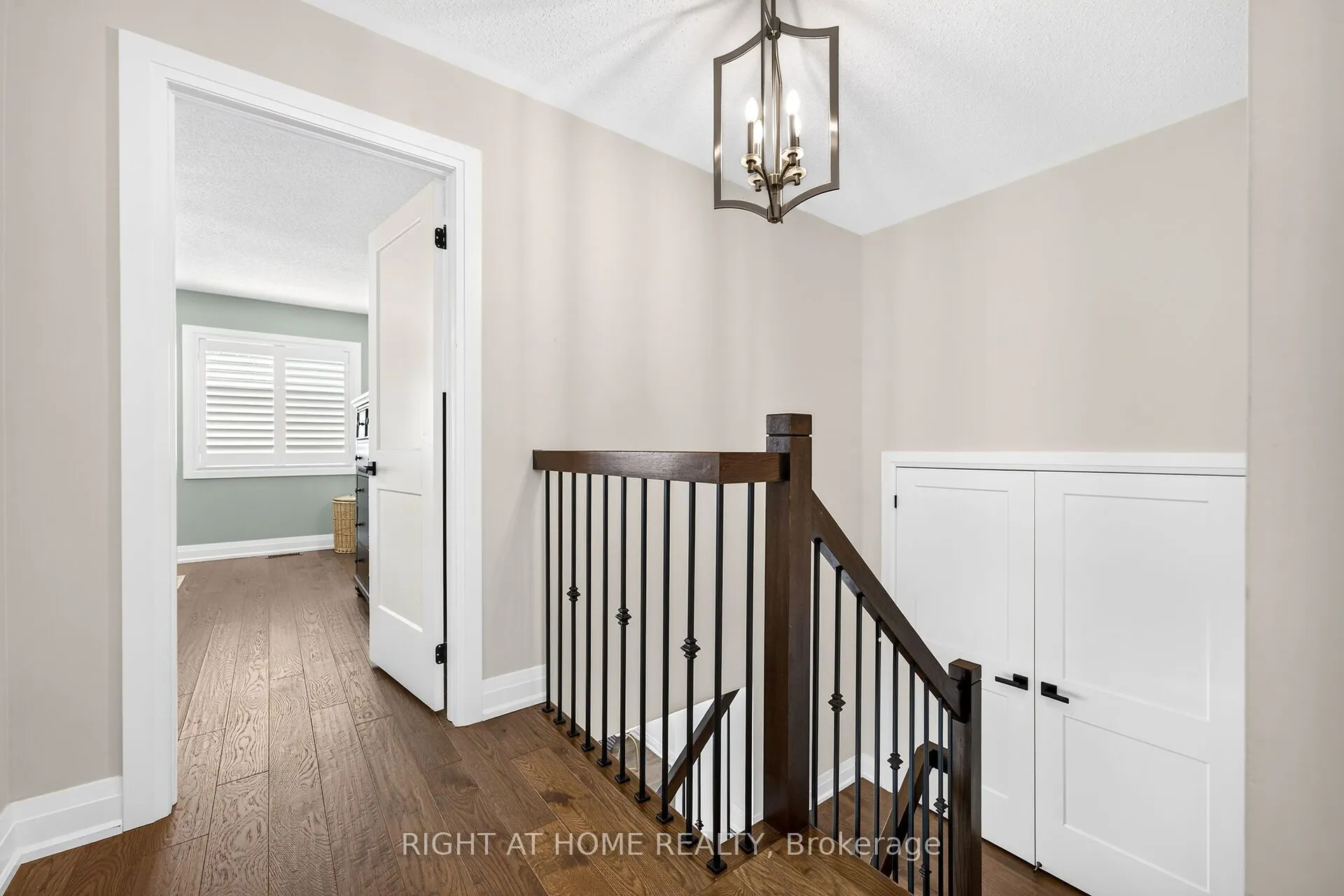 12 Fiddlehead Crescent