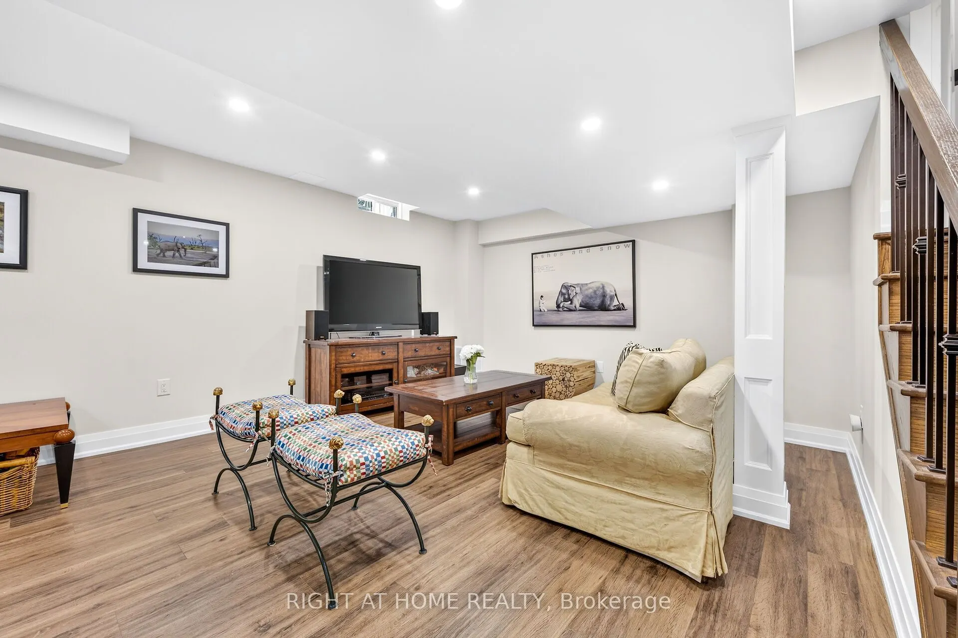 12 Fiddlehead Crescent