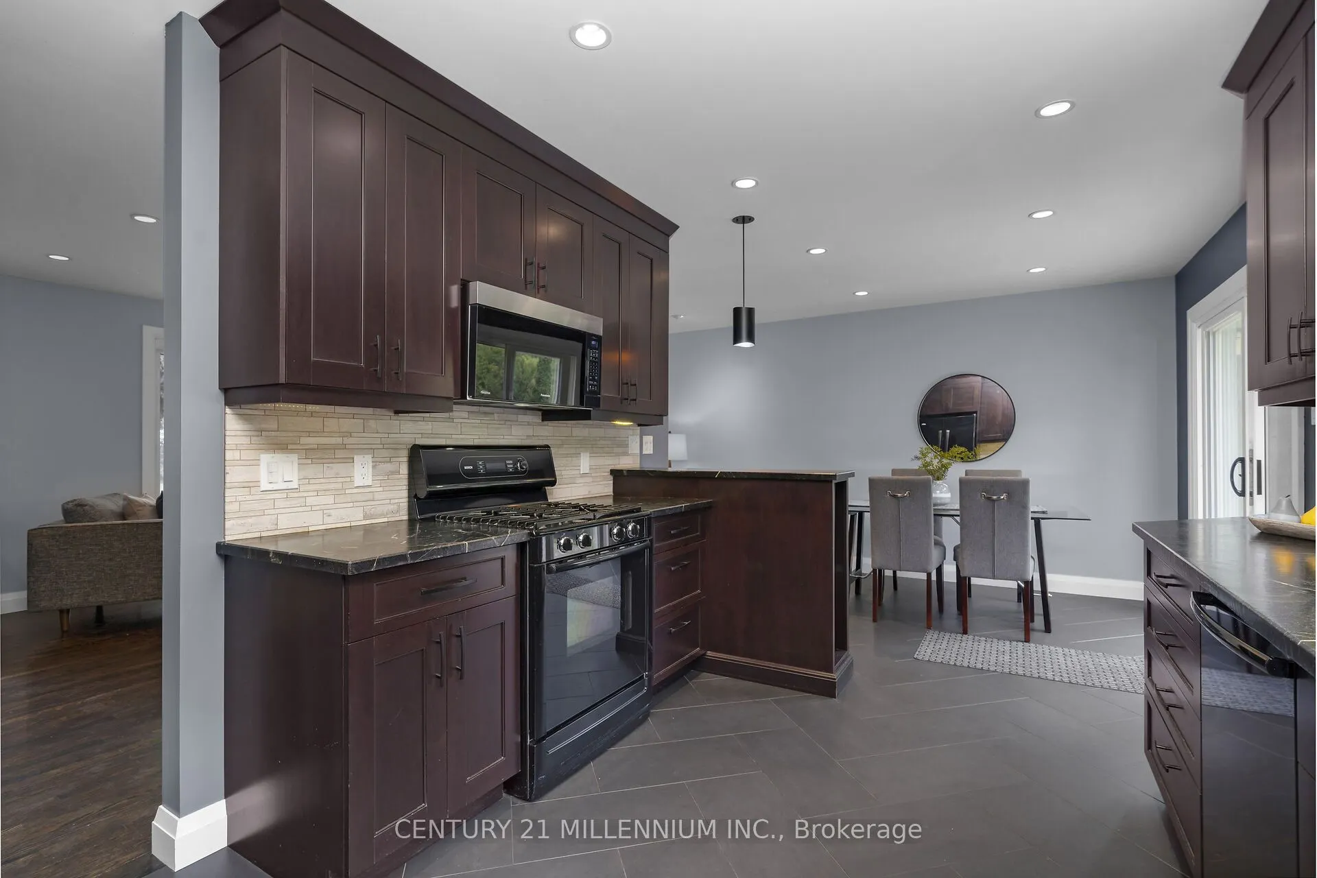 17 Erin Heights Drive
