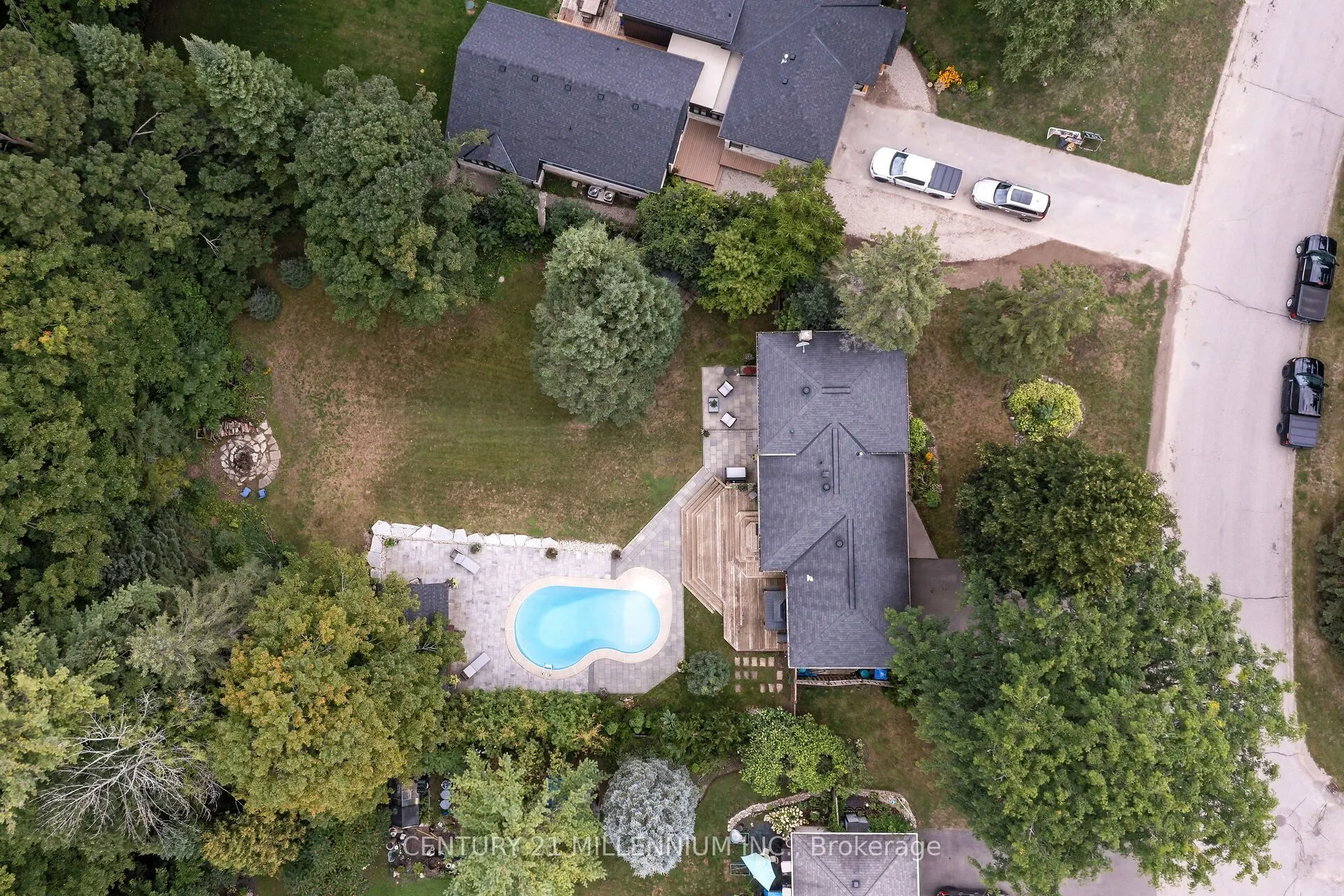 17 Erin Heights Drive
