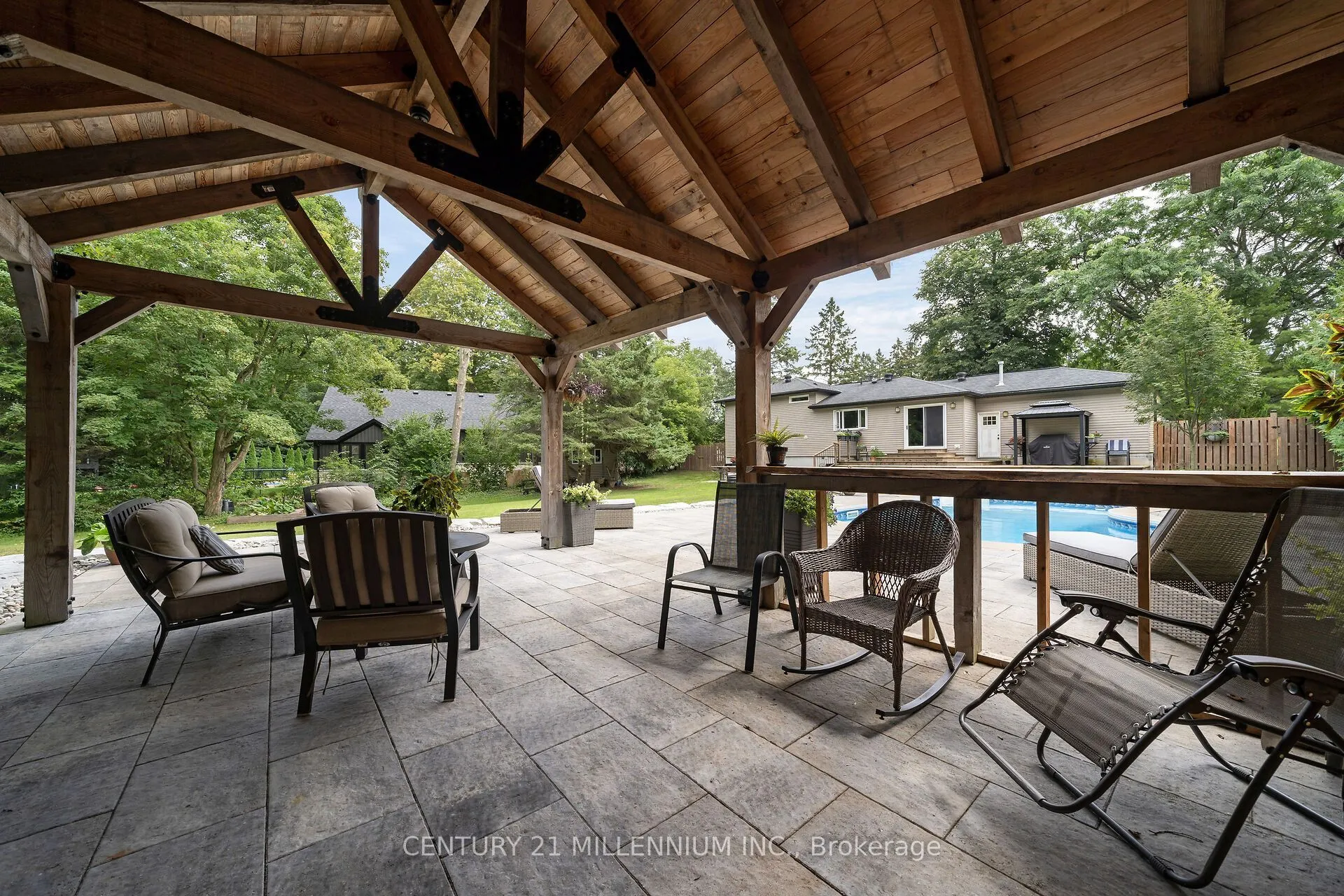 17 Erin Heights Drive