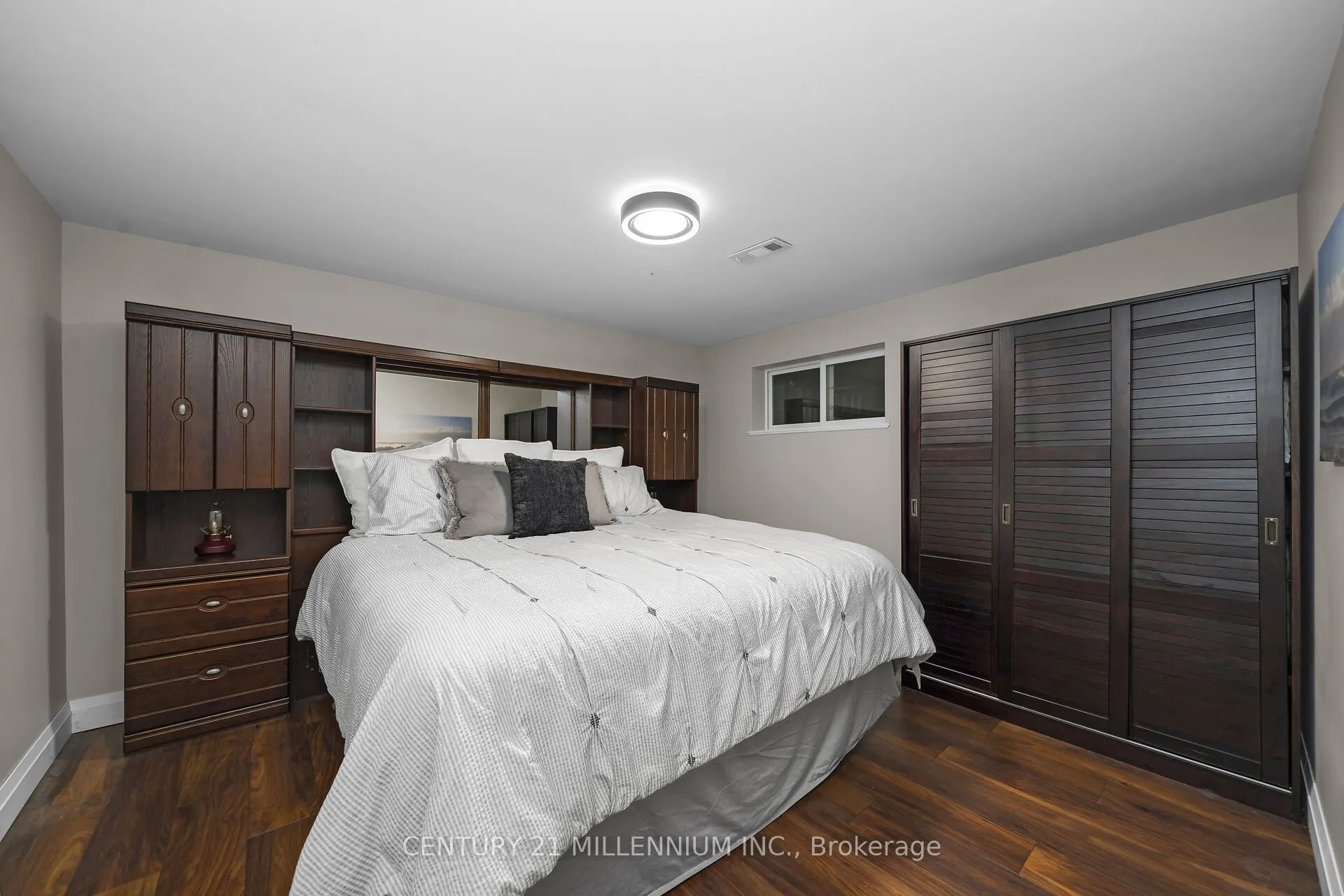 17 Erin Heights Drive