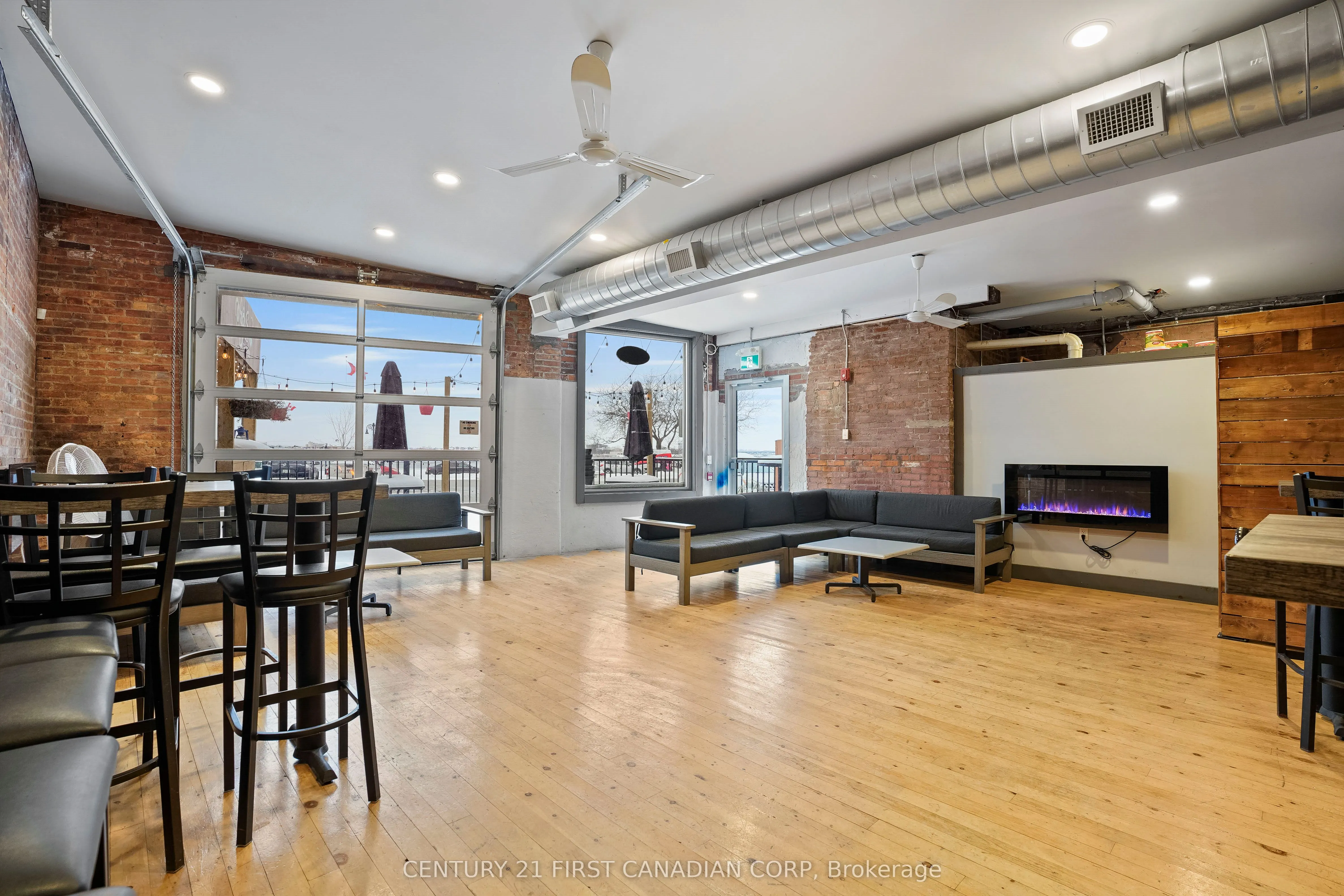117 Christina Street N #Unit A