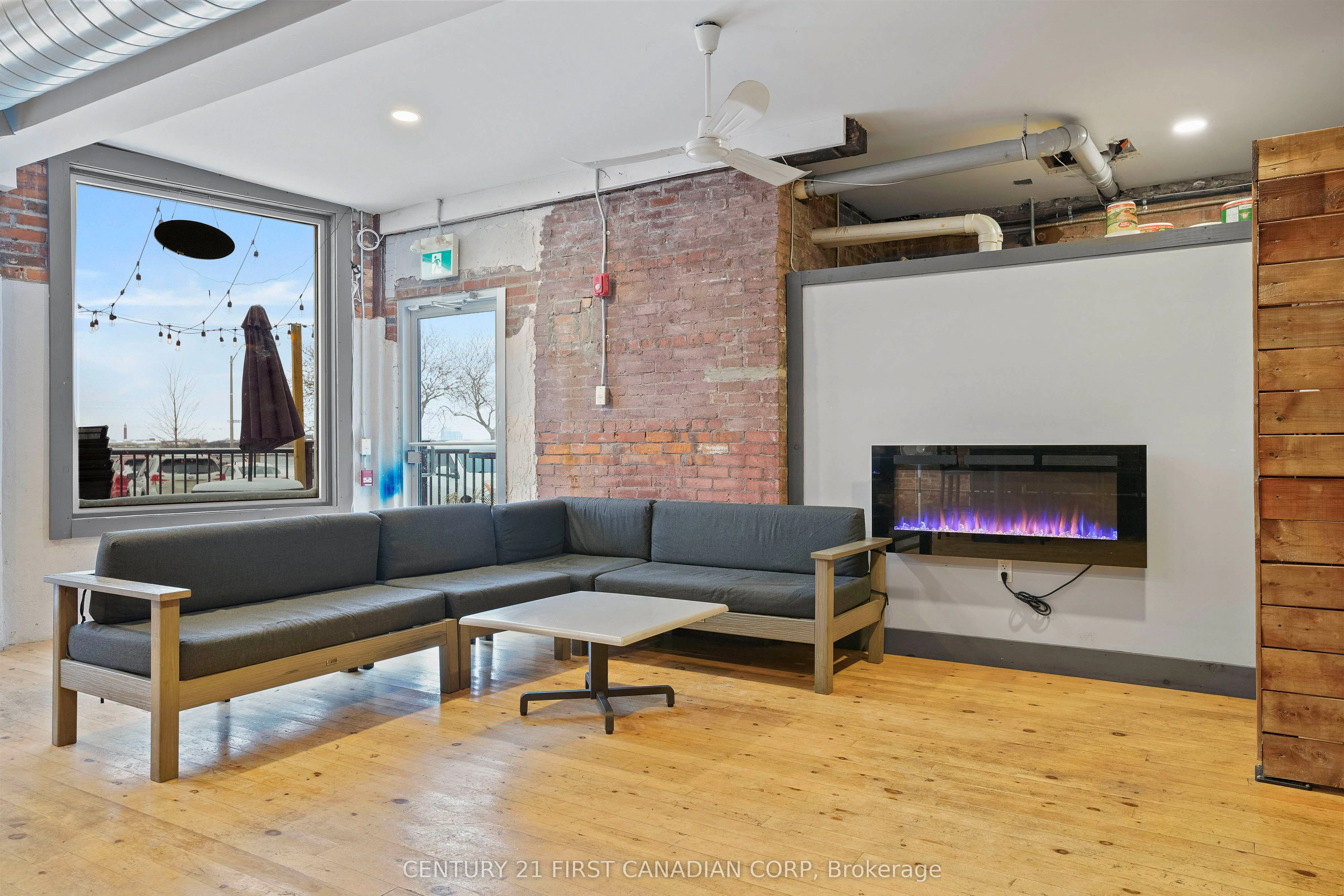 117 Christina Street N #Unit A