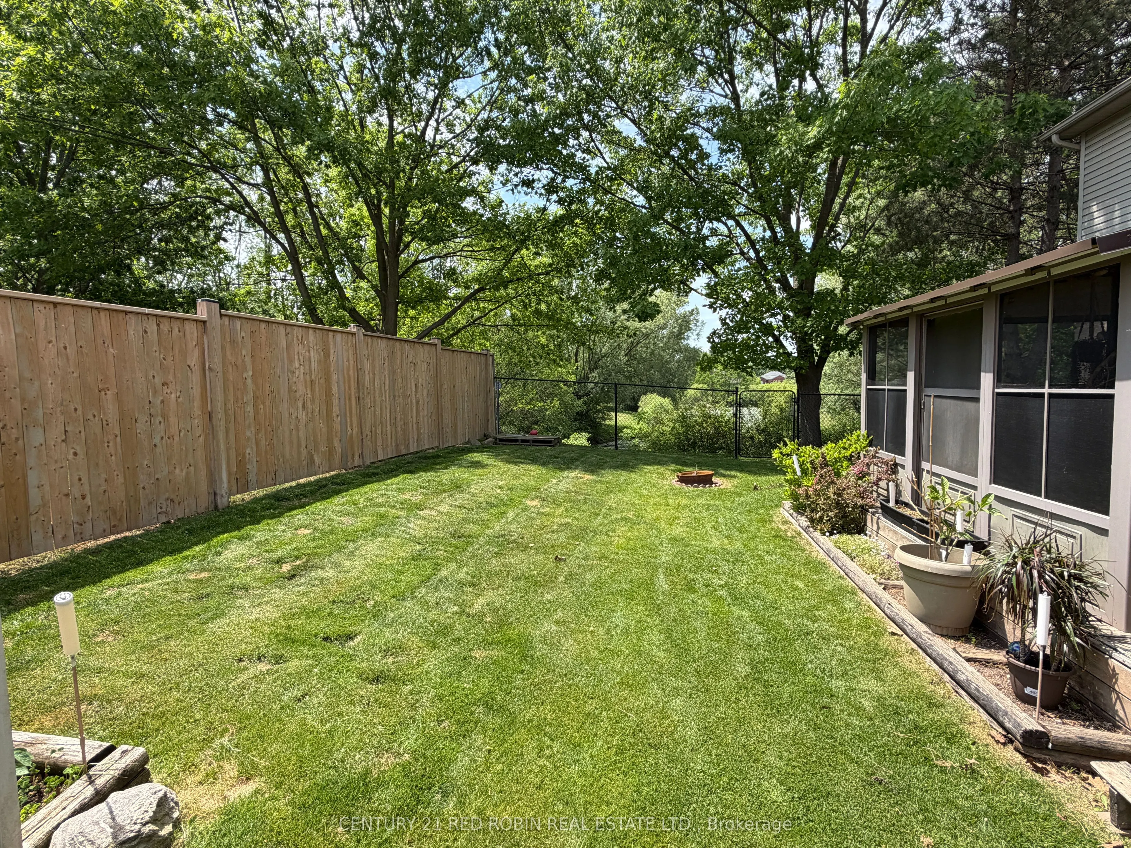 232 Thorne Drive