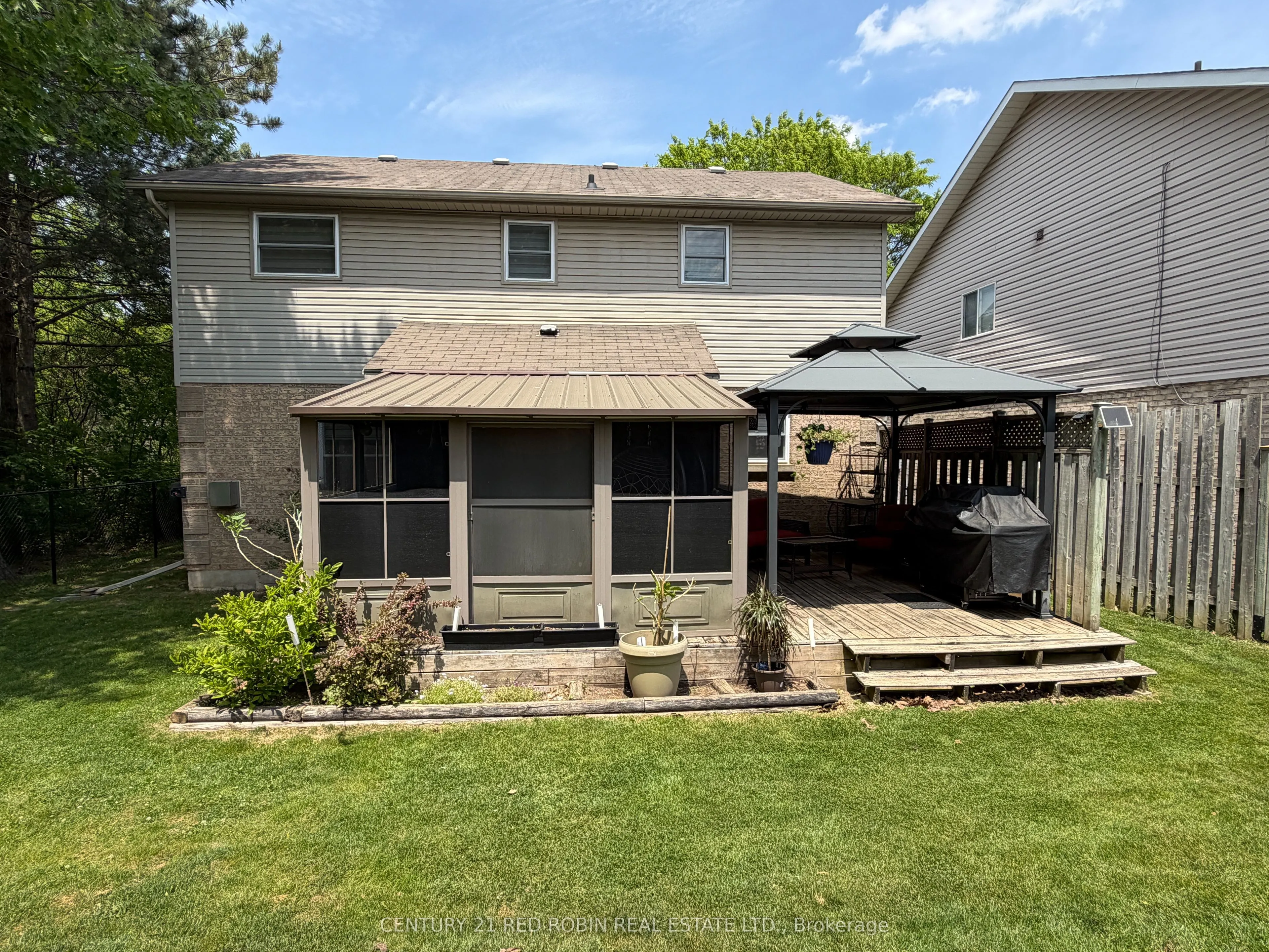 232 Thorne Drive