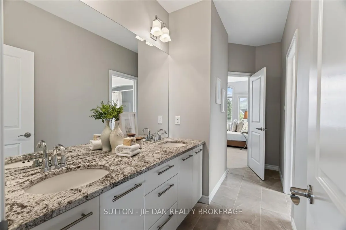 2361 TORREY PINES Way