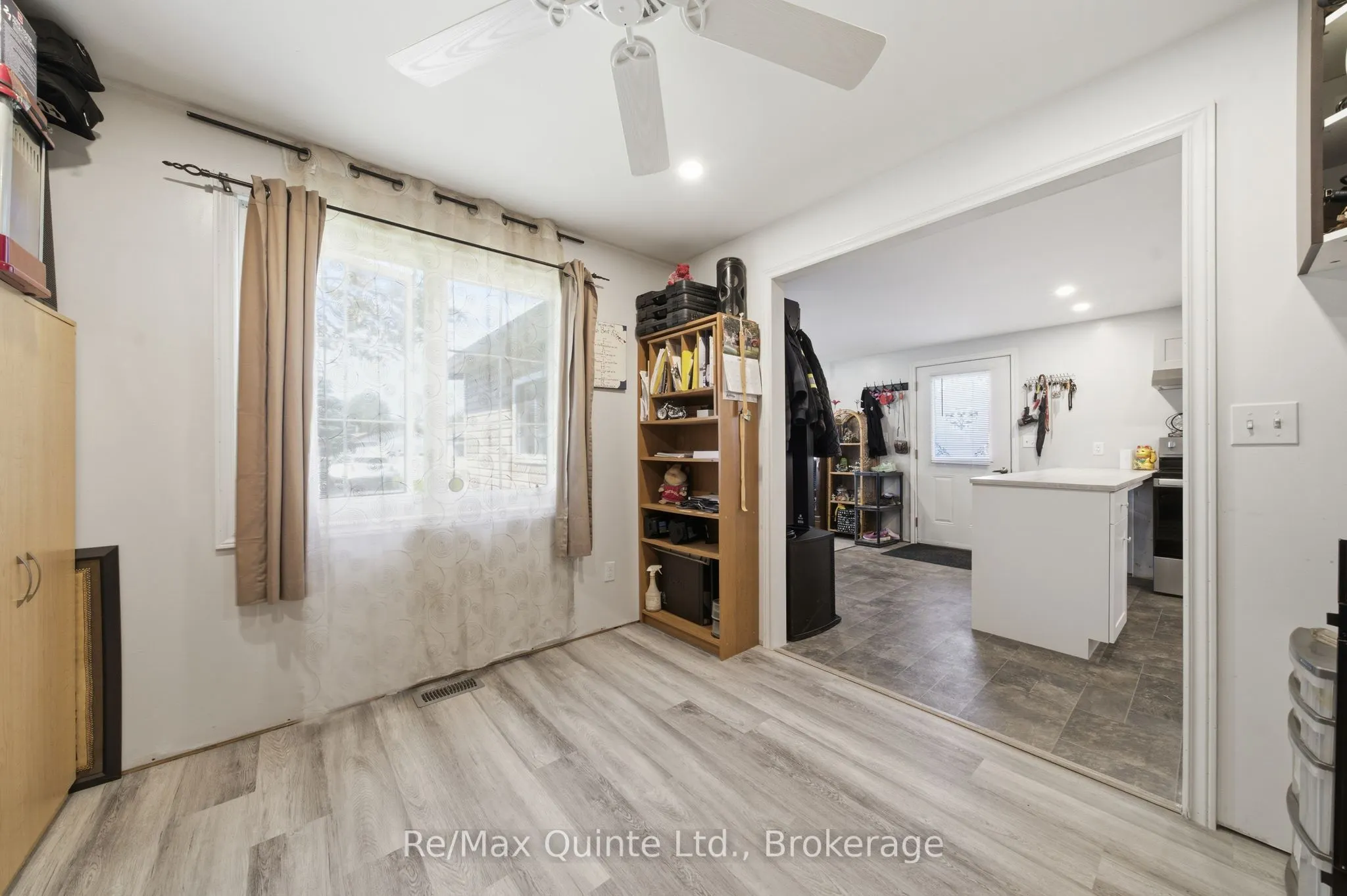 11 GROUSE Lane