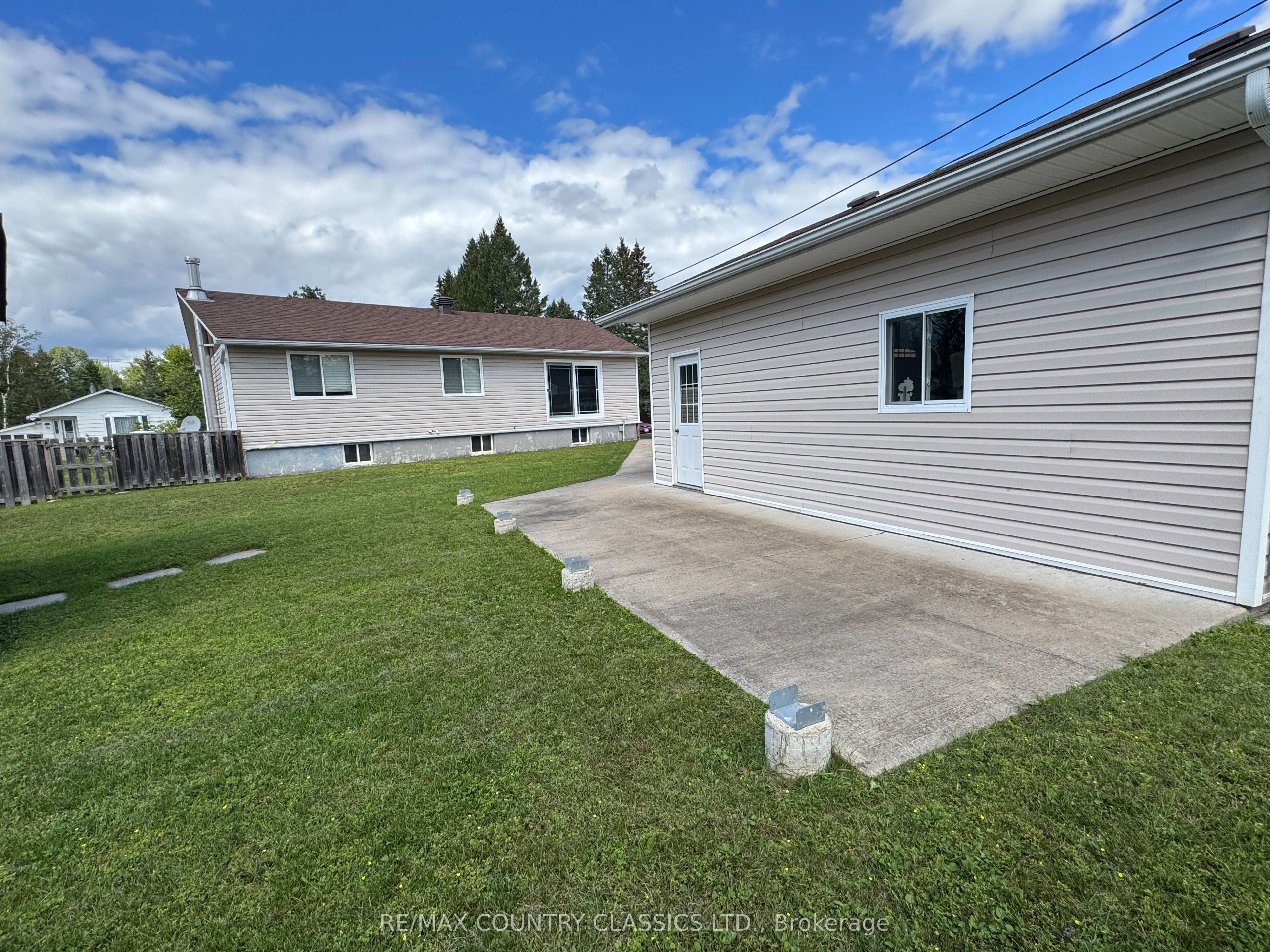 89 Sprucedale Street