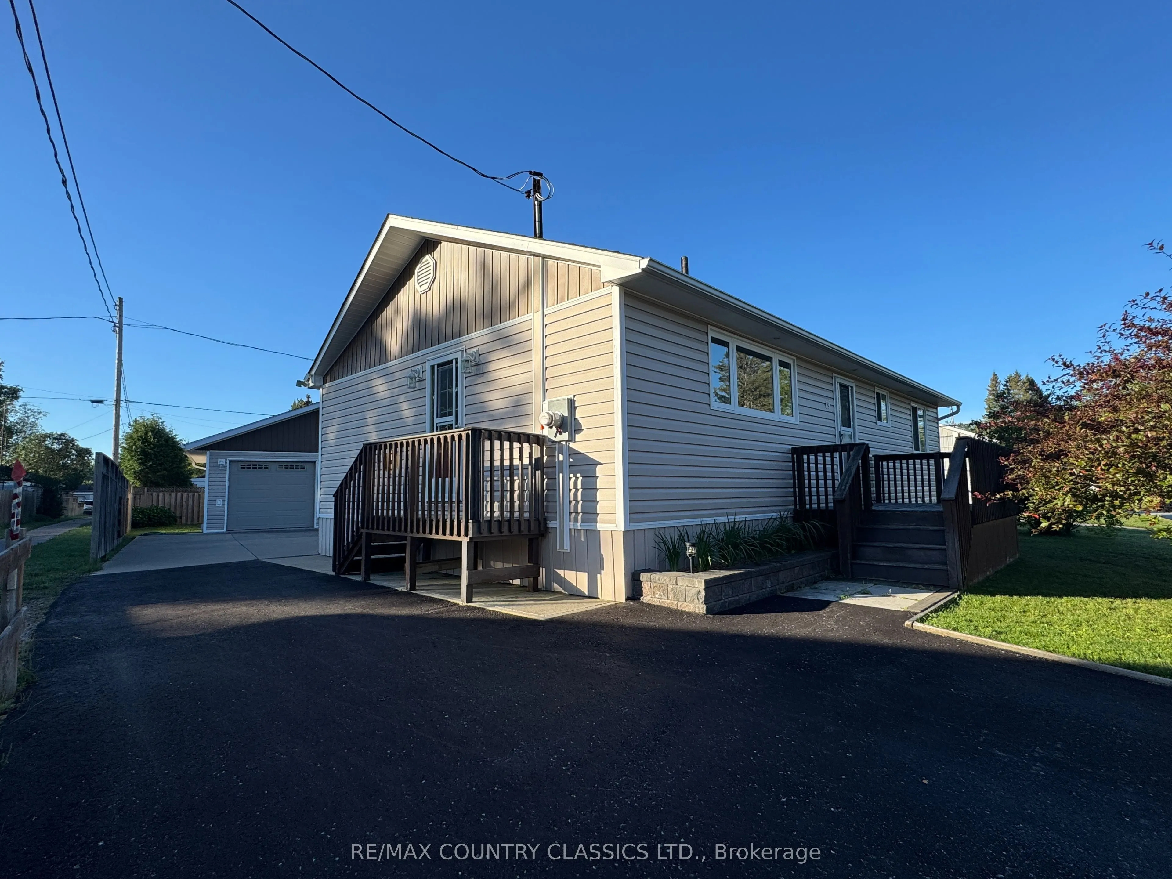89 Sprucedale Street