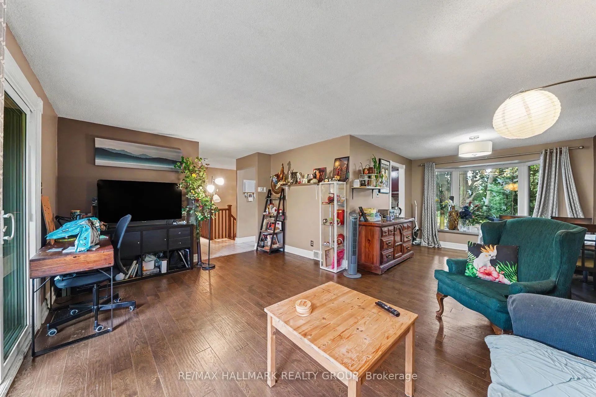 5 Lansfield Way
