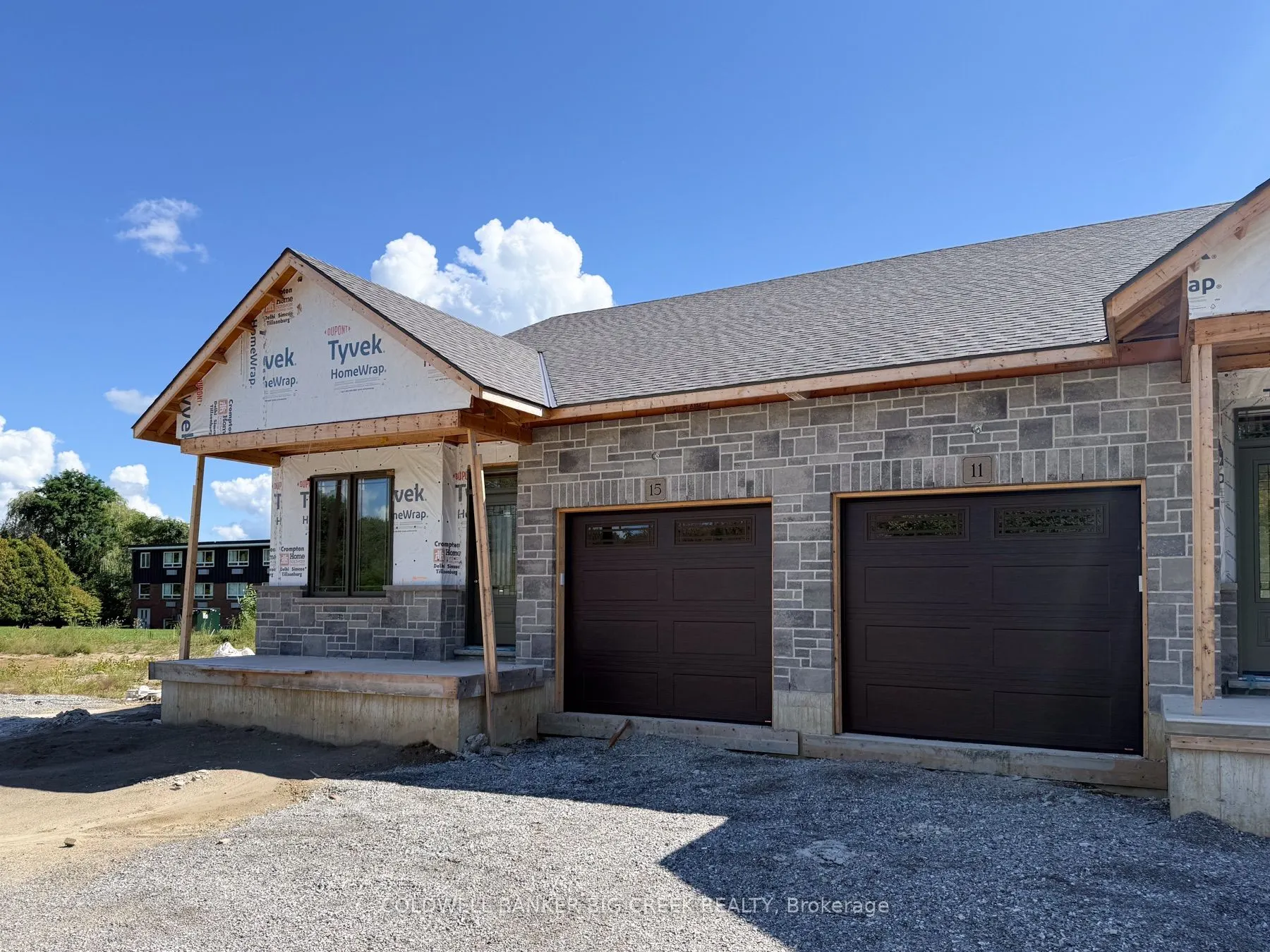 11 Boer Drive
