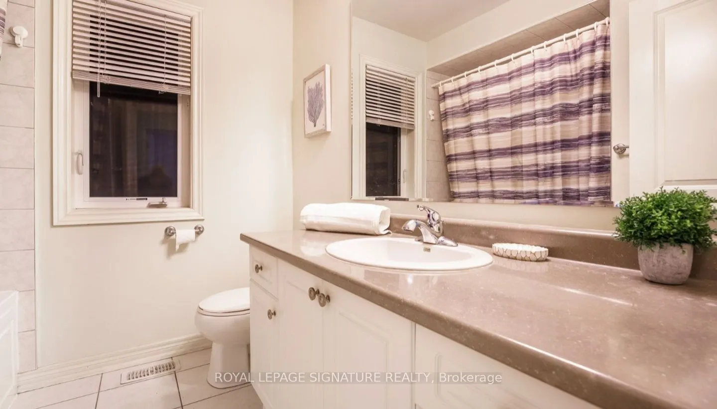 9 White Ash Road #Room B