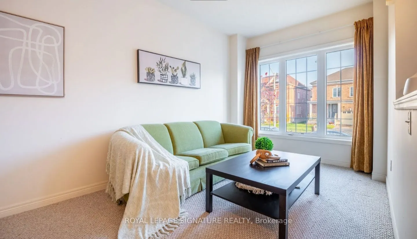 9 White Ash Road #Room B