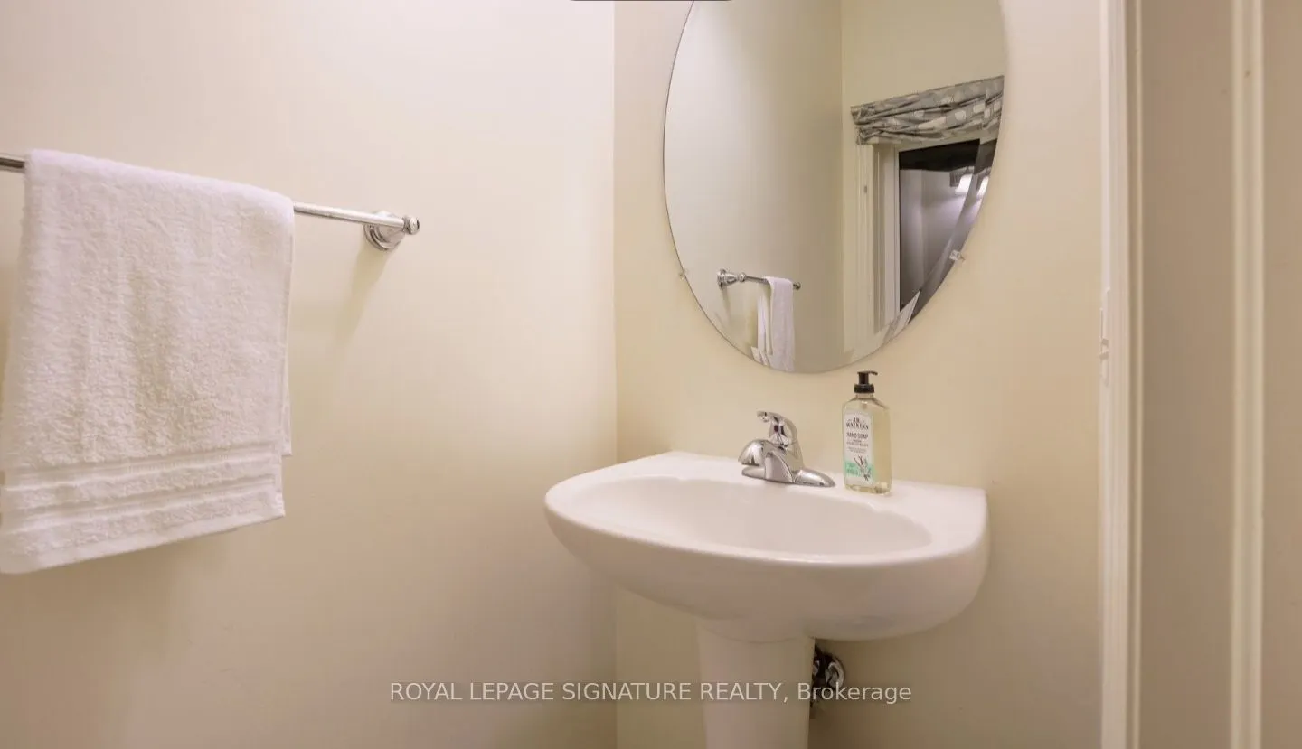 9 White Ash Road #Room B