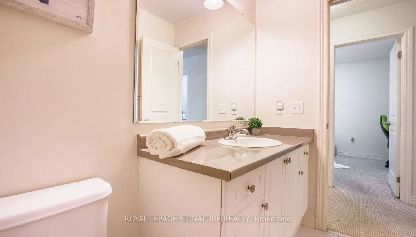 9 White Ash Road #Room B