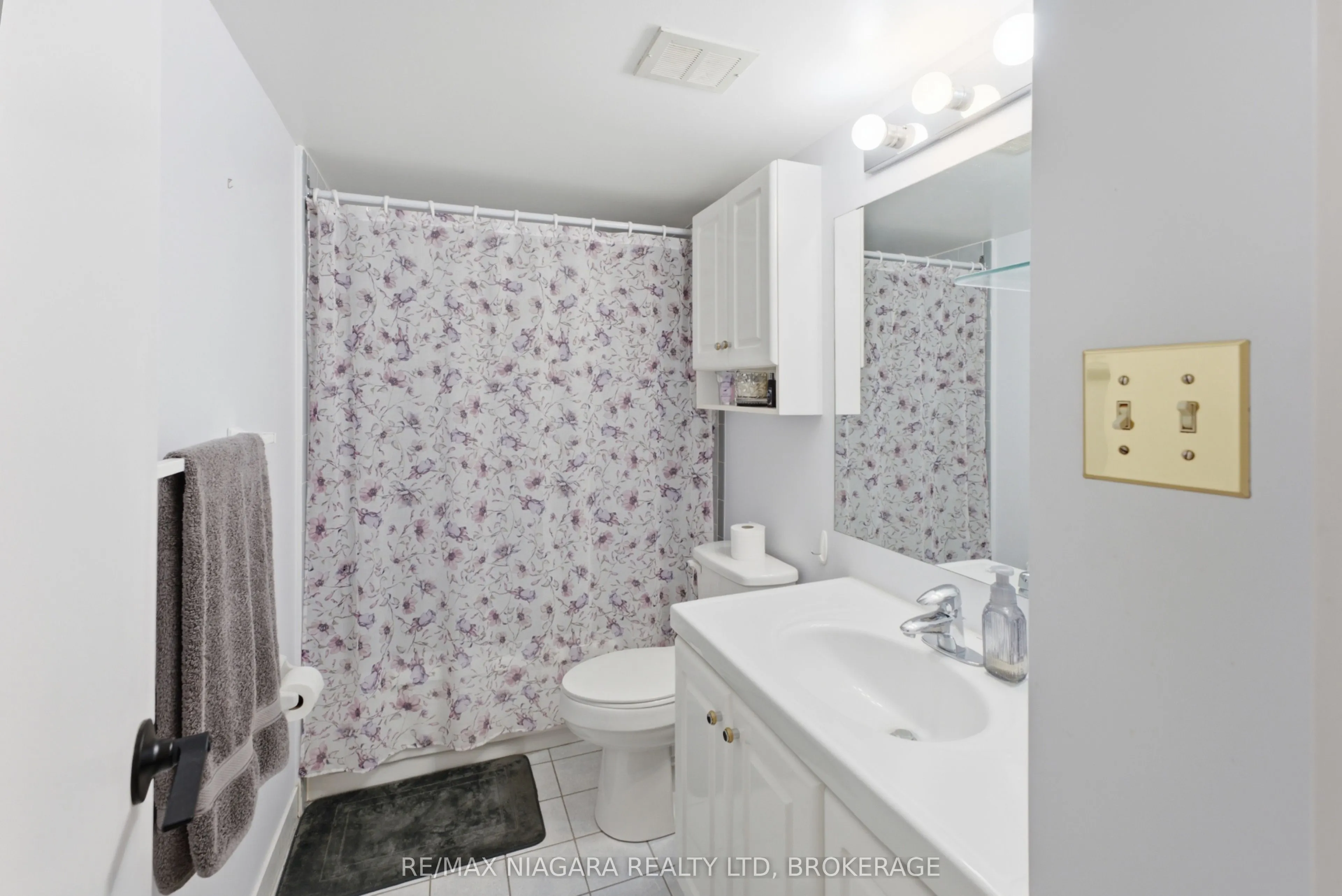 7 Gale Crescent #411