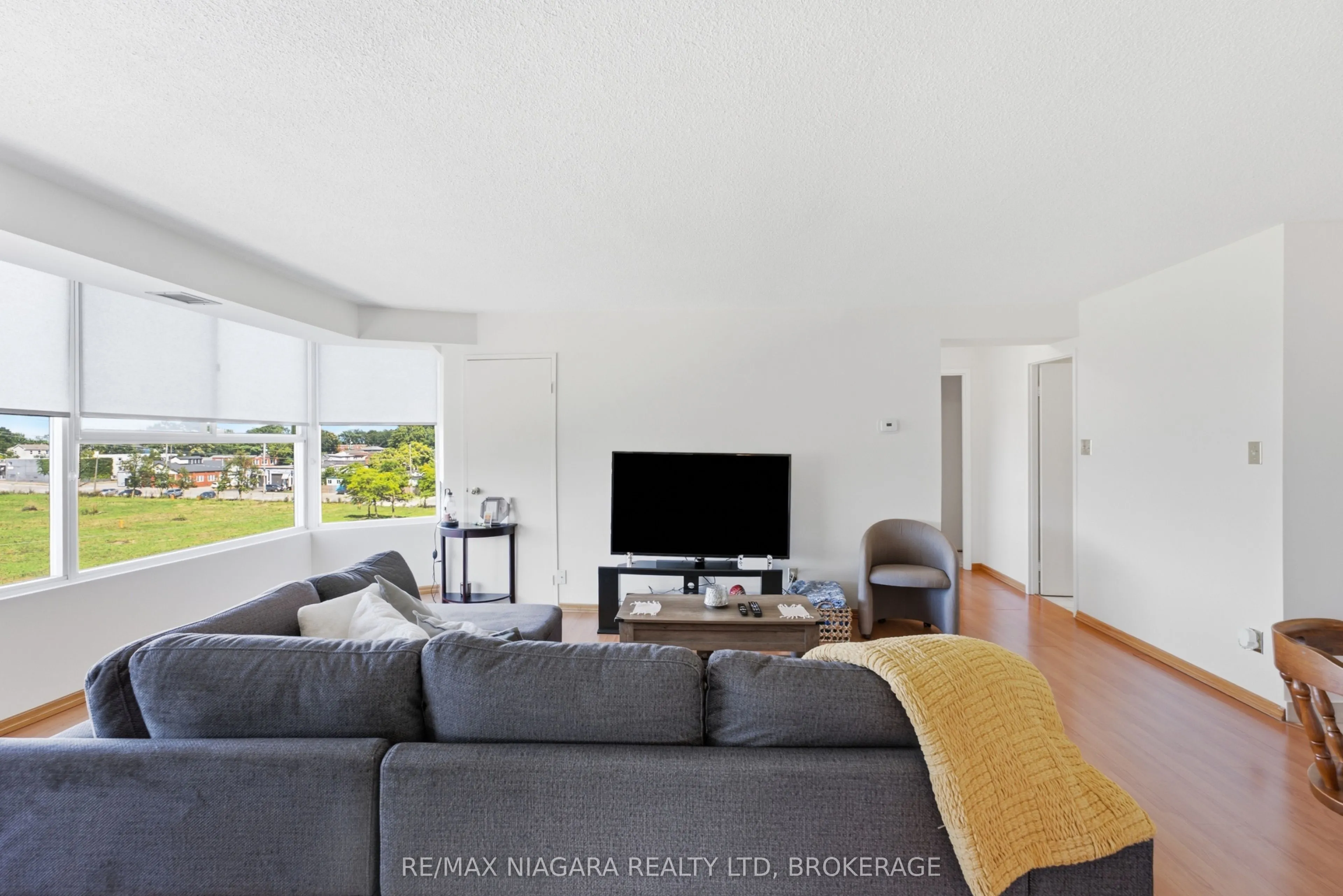 7 Gale Crescent #411