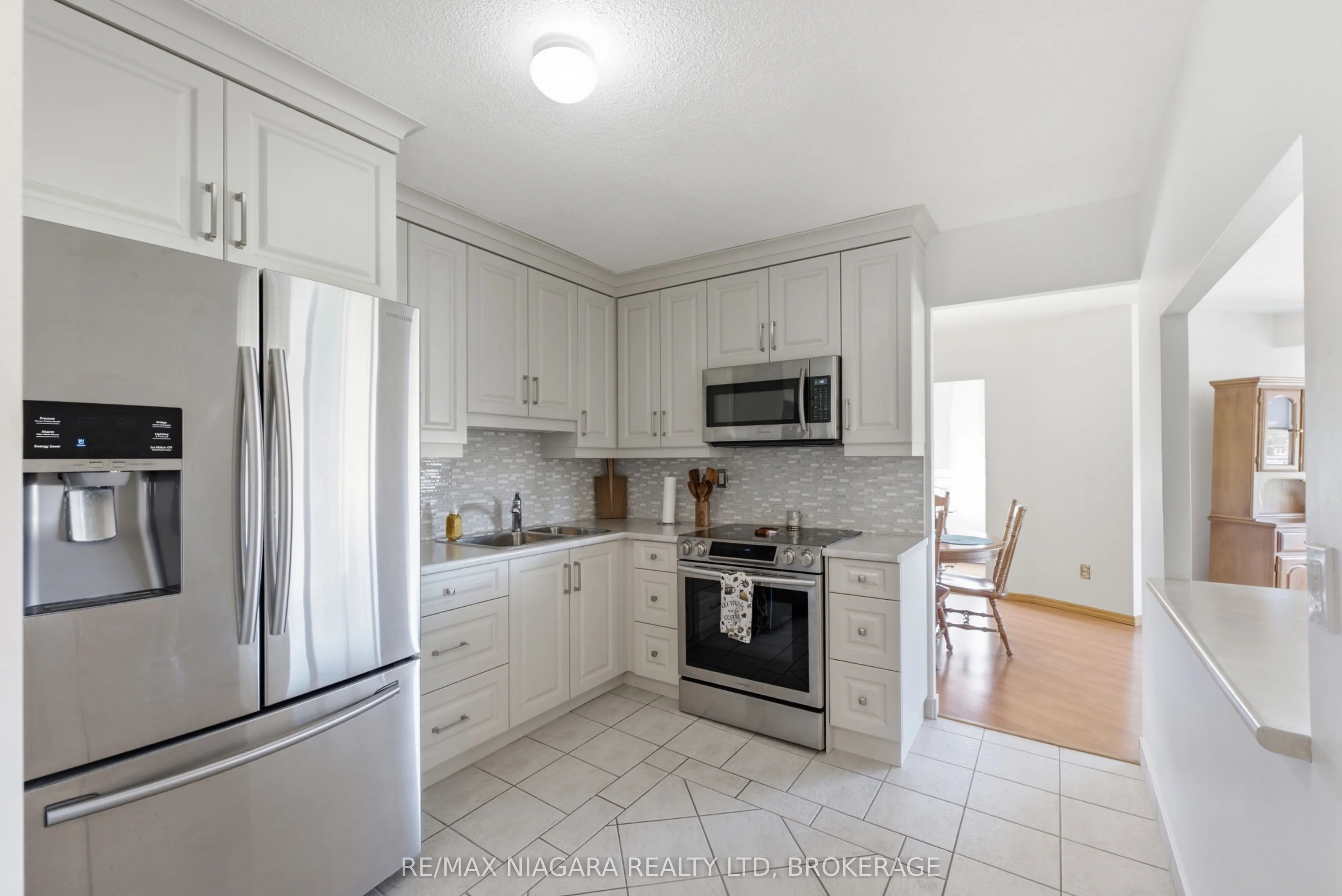 7 Gale Crescent #411