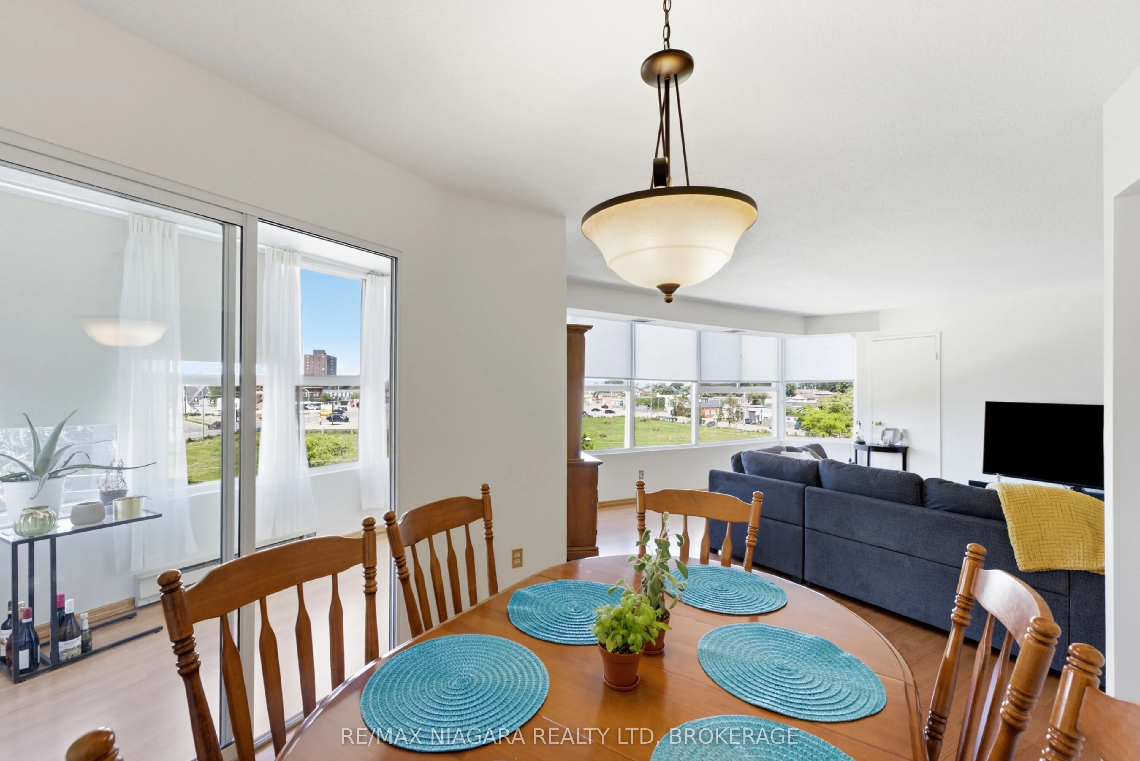 7 Gale Crescent #411