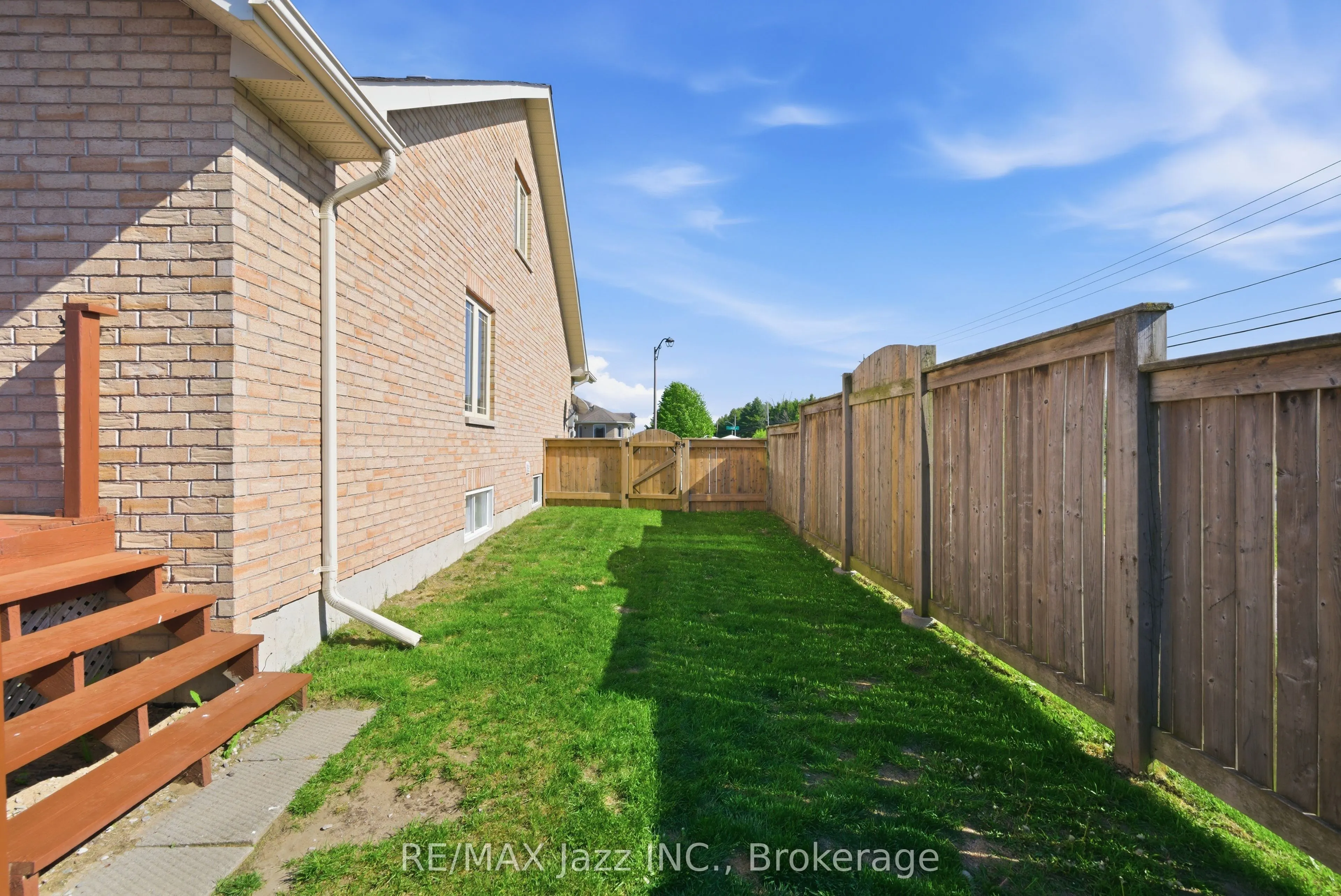 1 Cooper Court