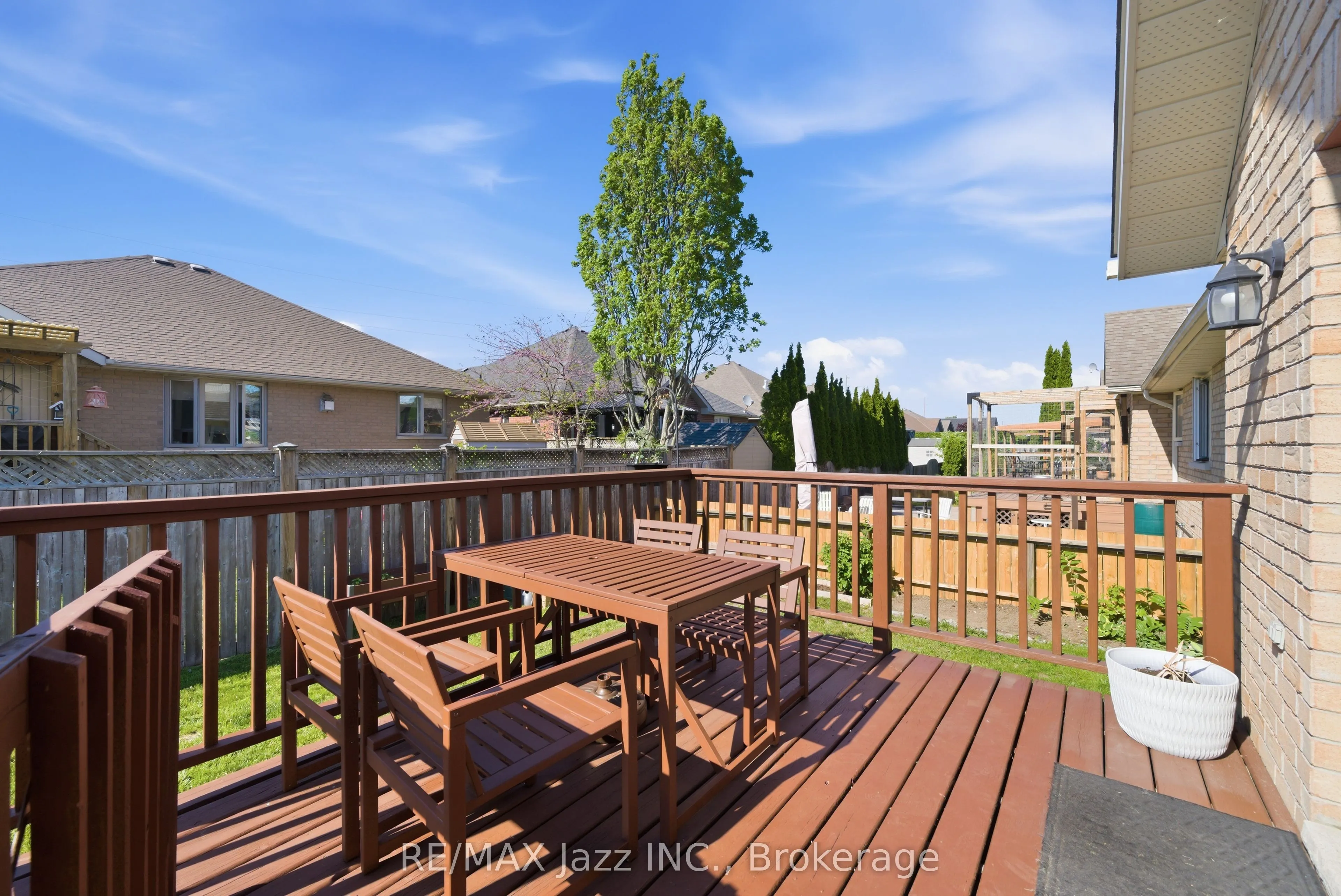 1 Cooper Court