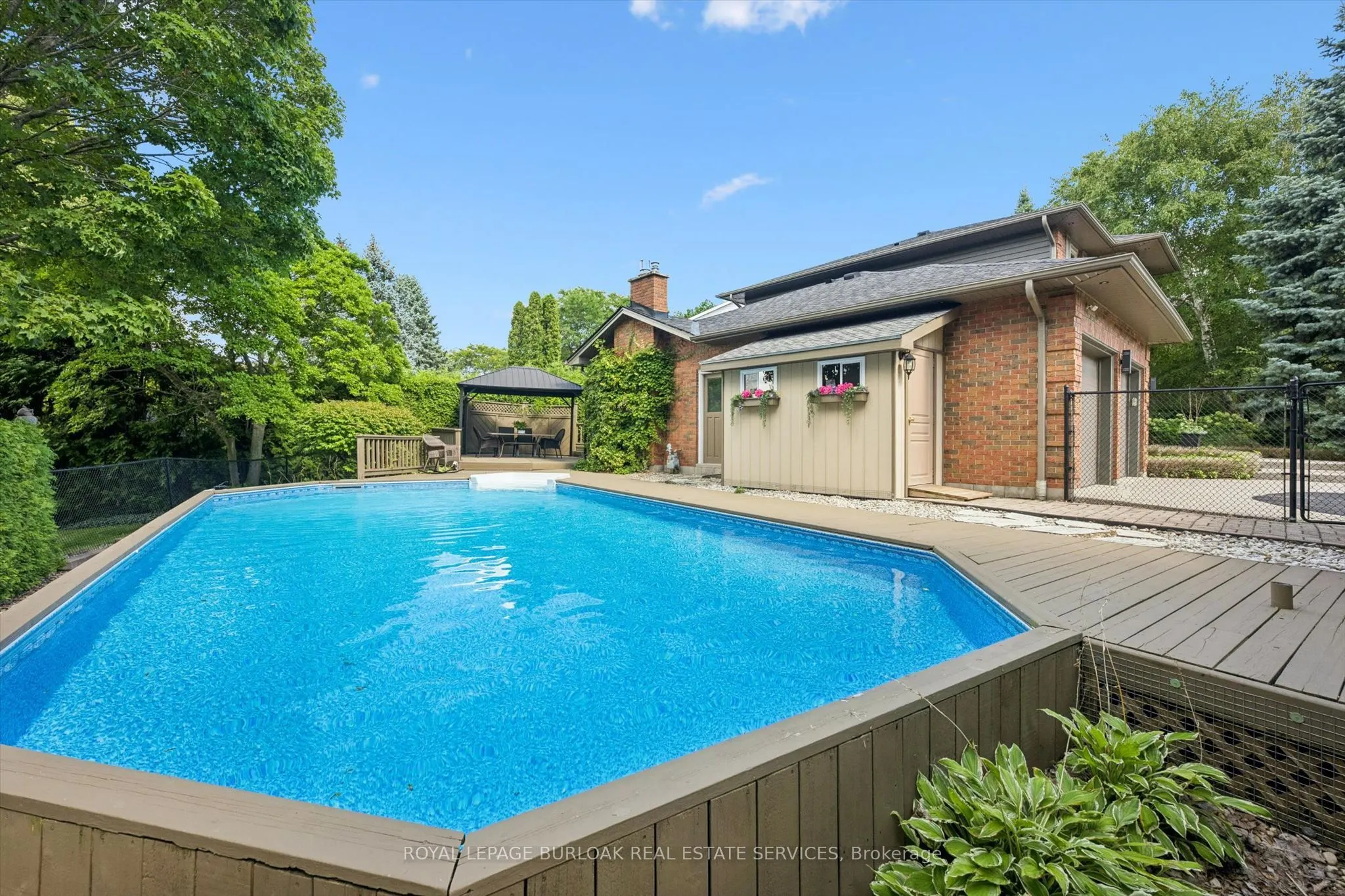1 Chatterson Drive