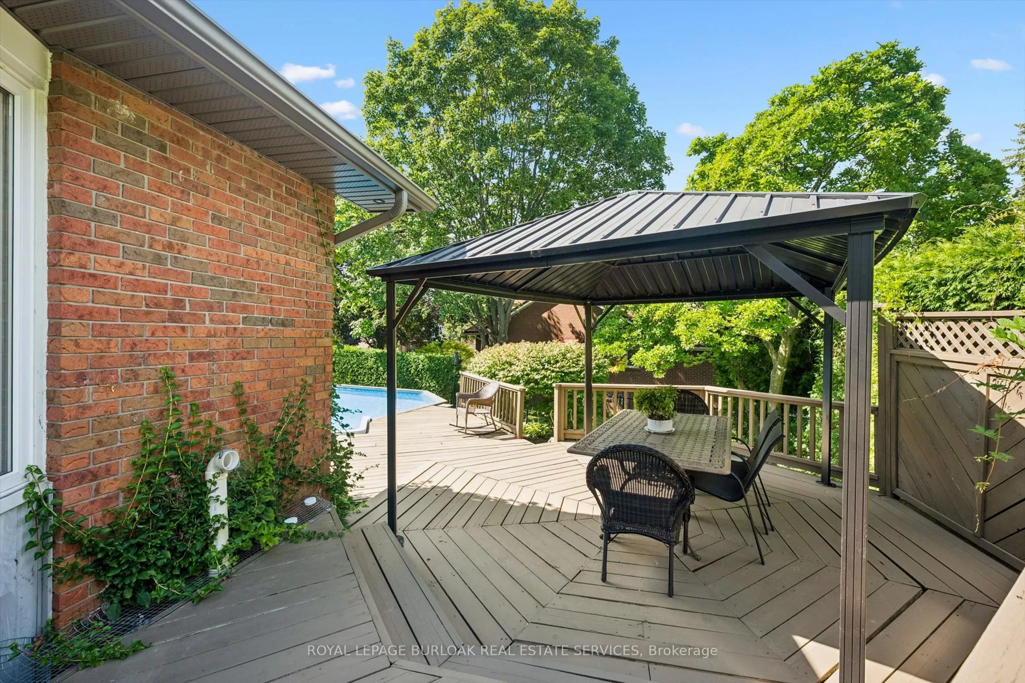 1 Chatterson Drive
